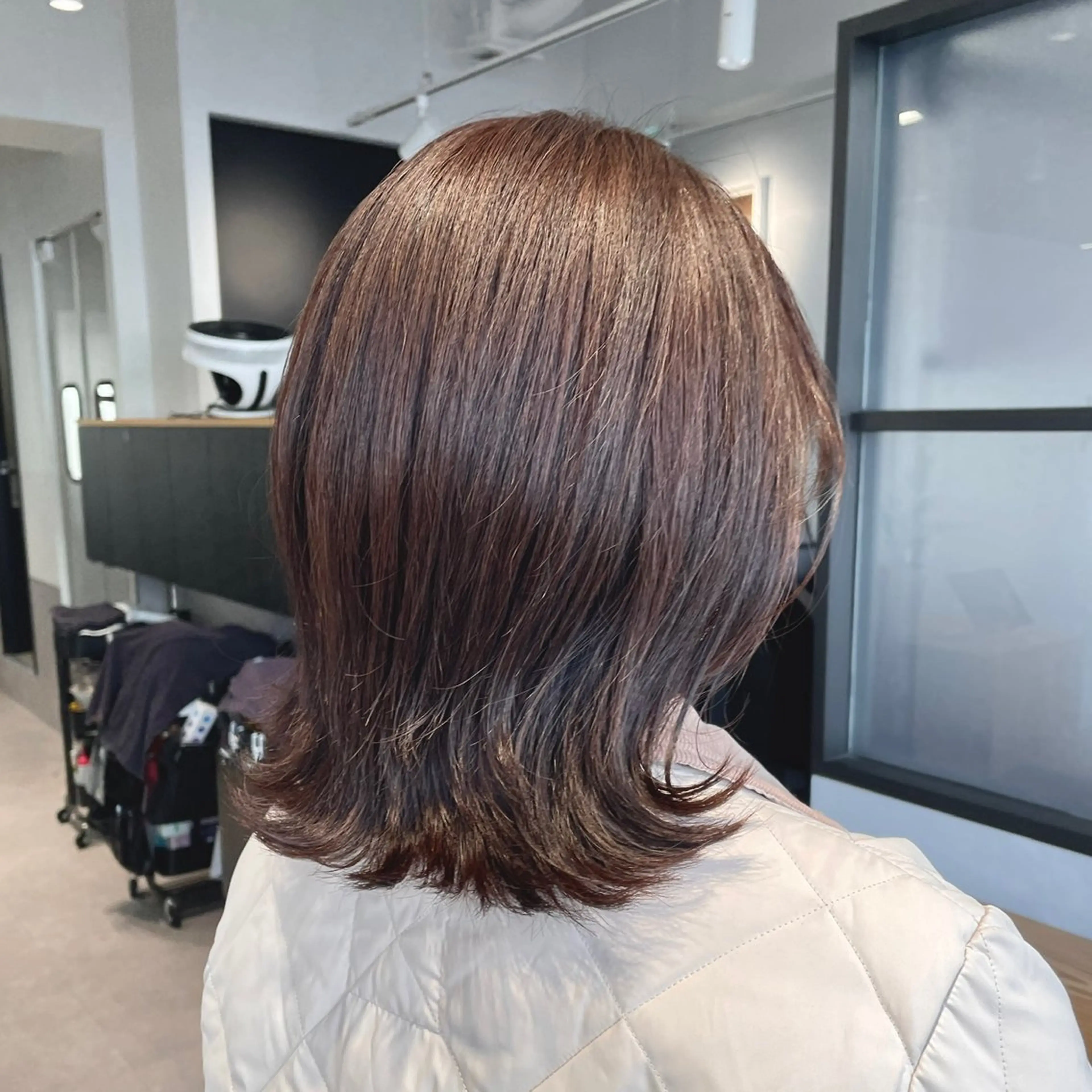 ミディアム カラー ハイライトカラー ハイライト ヘアカラー トリートメント DX SHARE SALON所属・matka白髪ぼかし 大人ヘア/KEIKOのヘアスタイル