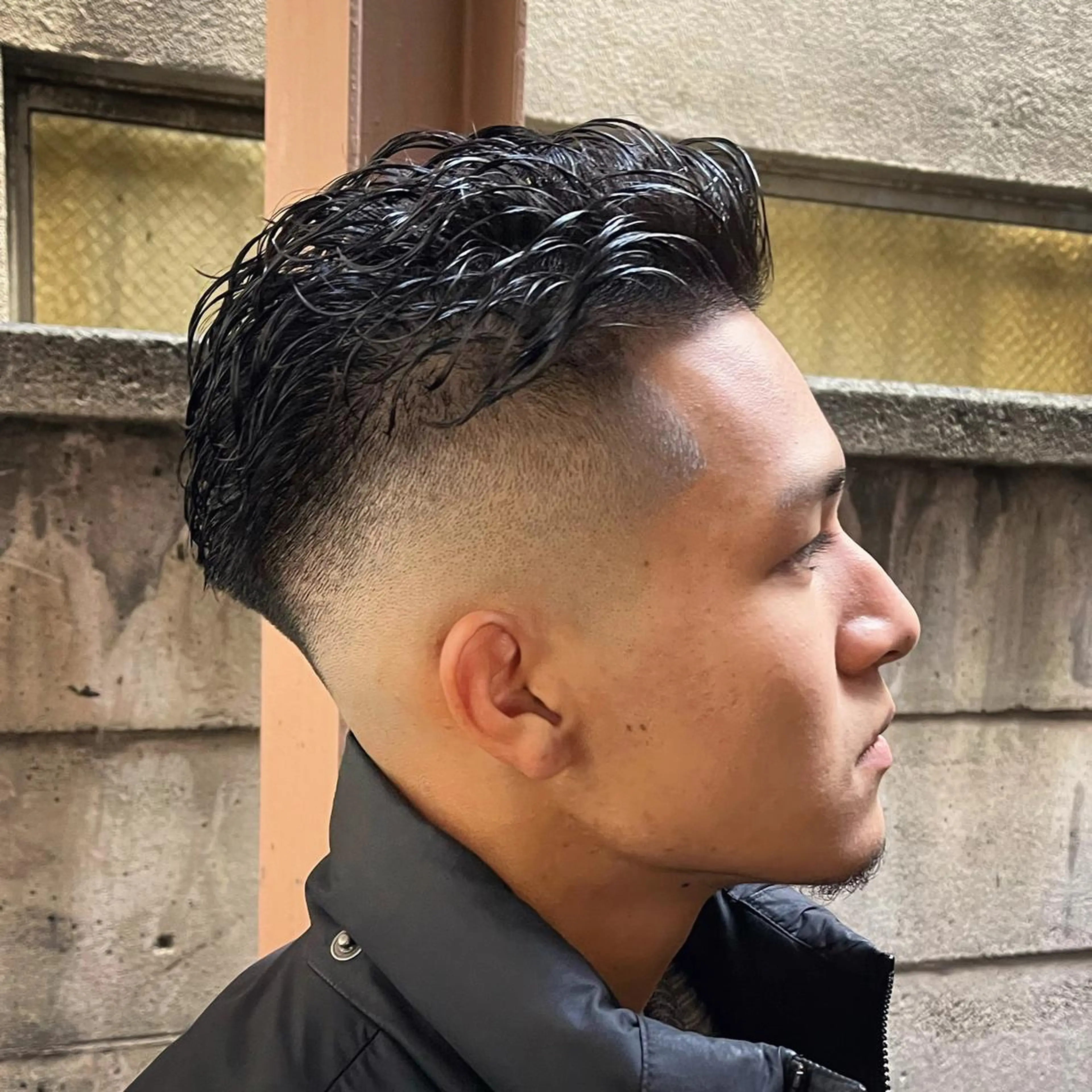 ショート パーマ メンズ フェードカット メンズパーマ スキンフェード スペインカール スパイラルパーマ 立川/メンズパーマ 厚進太郎のヘアスタイル