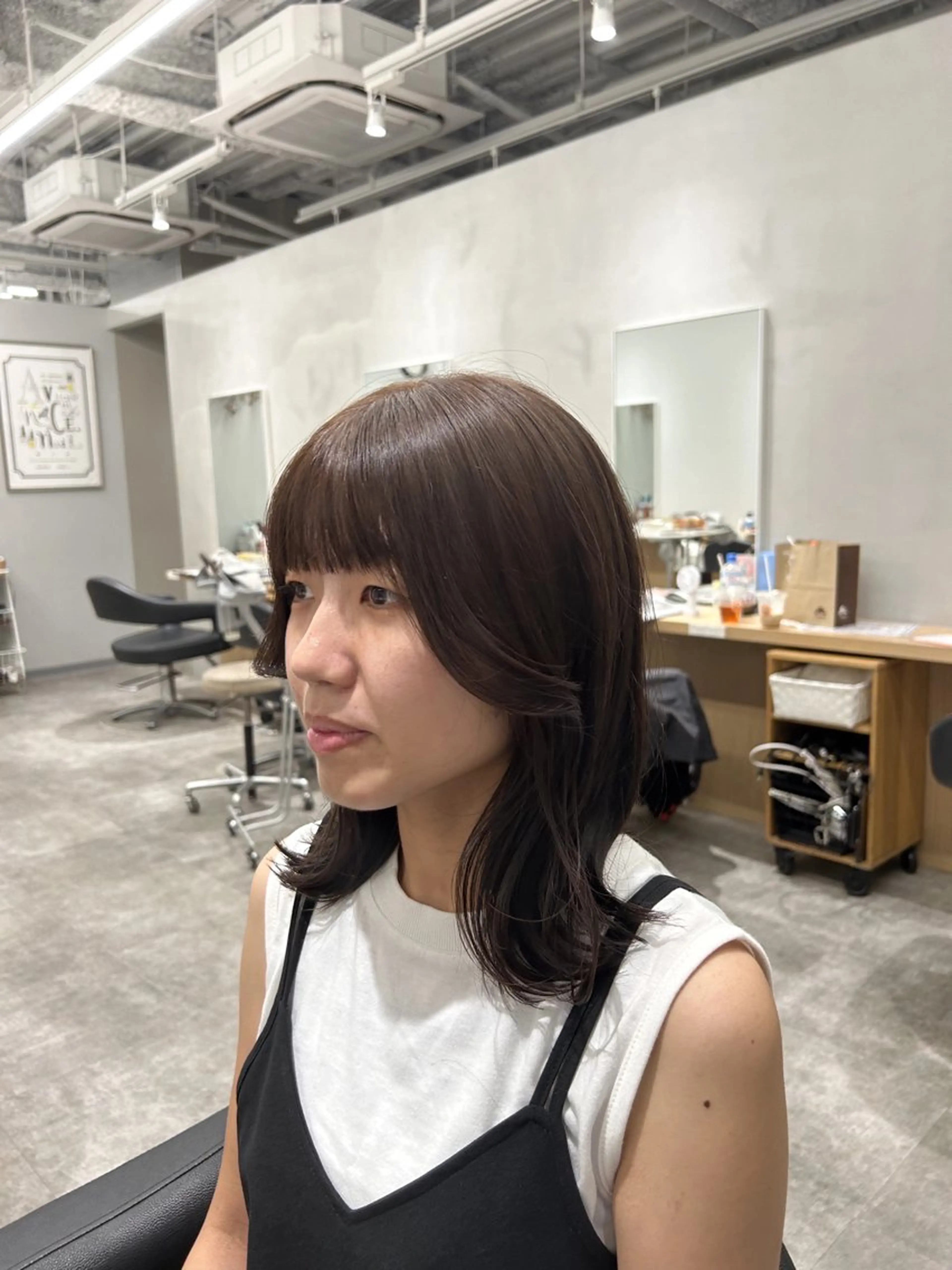 ミディアム カラー くびれヘア 韓国ヘア×レイヤー カット/上田丈也のヘアスタイル