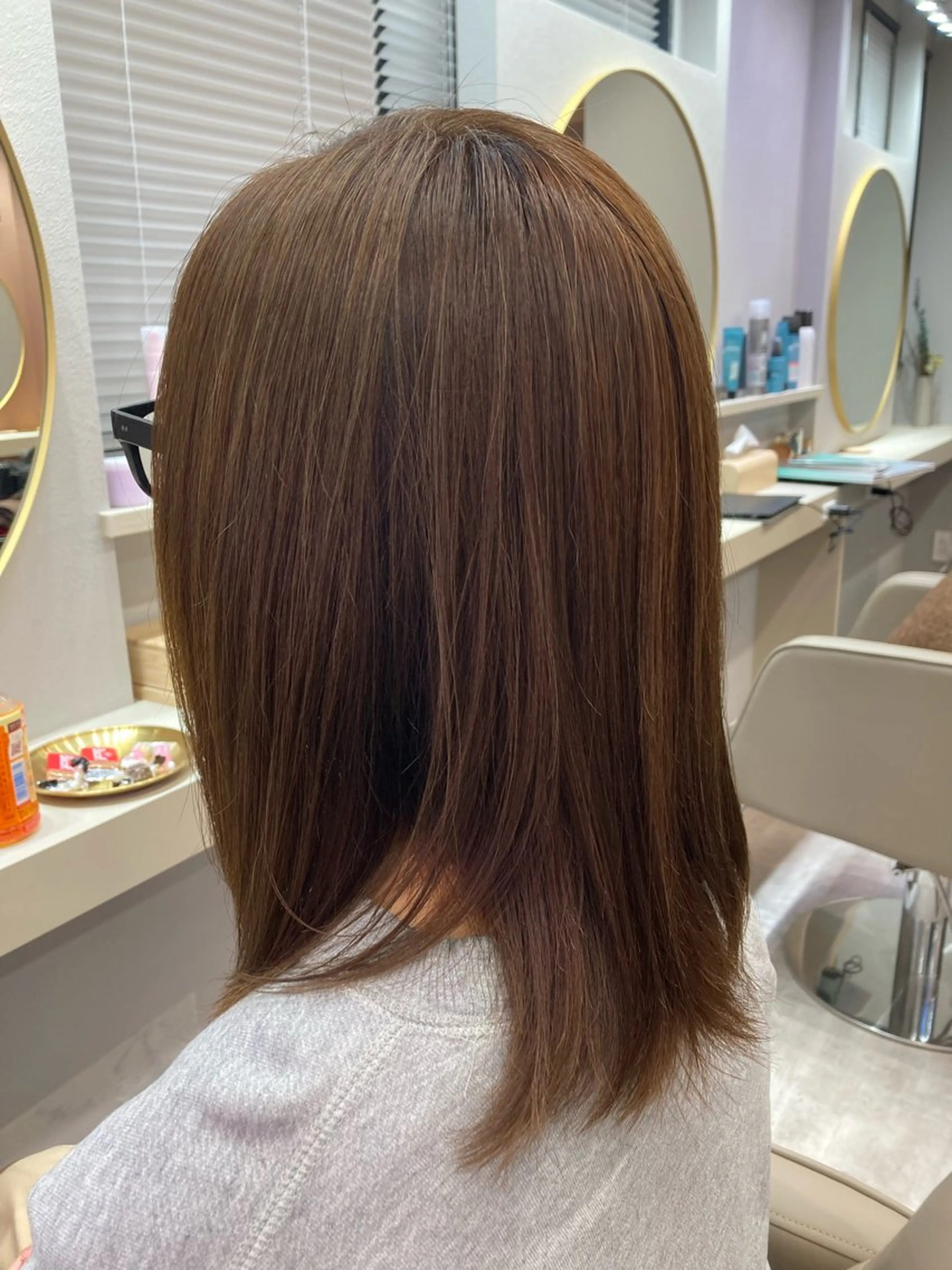 ミディアム カット ヘアカラー 池田 太一のヘアスタイル