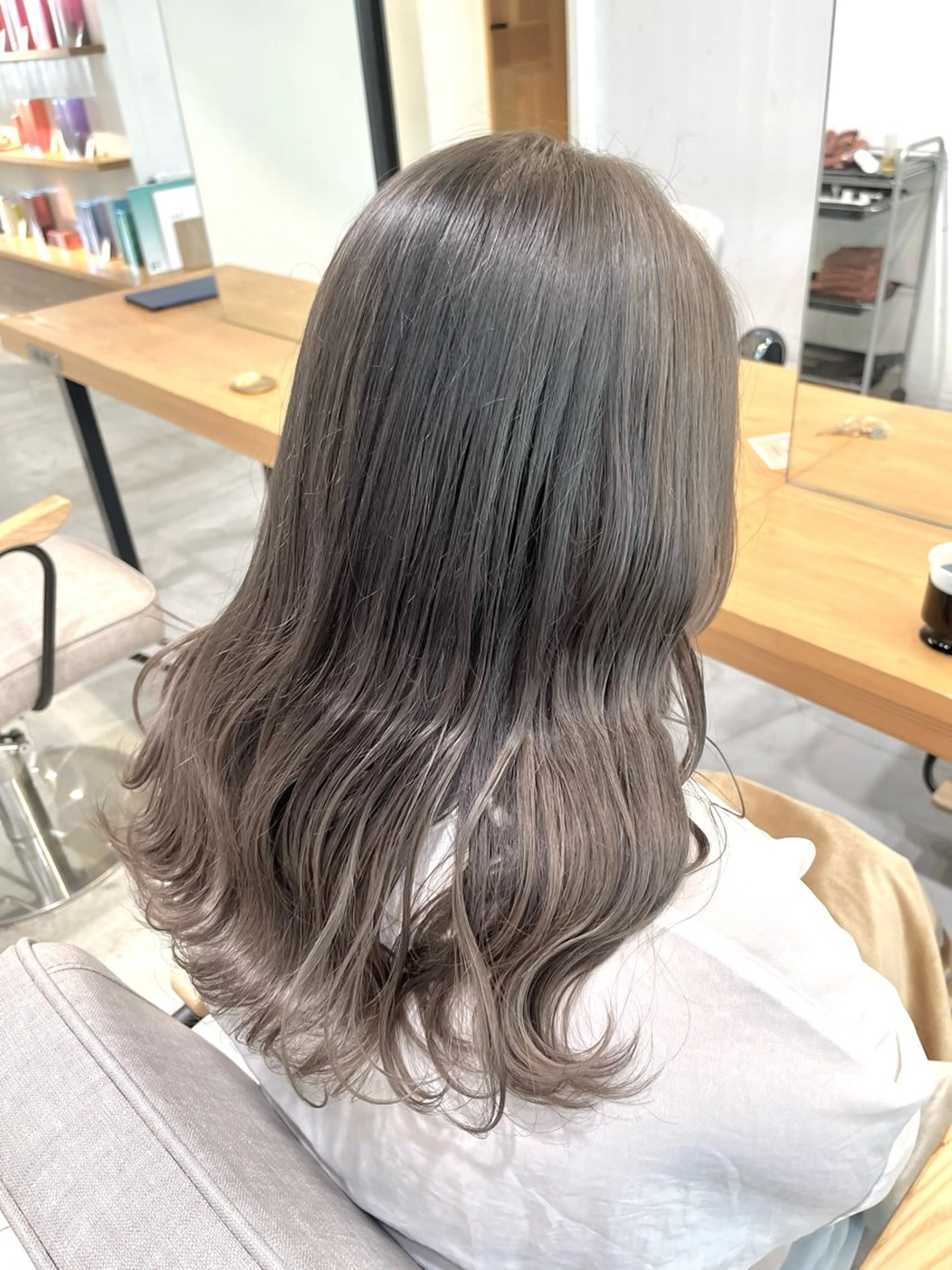 ミディアム ヘアカラー 宮永 瑞樹のヘアスタイル