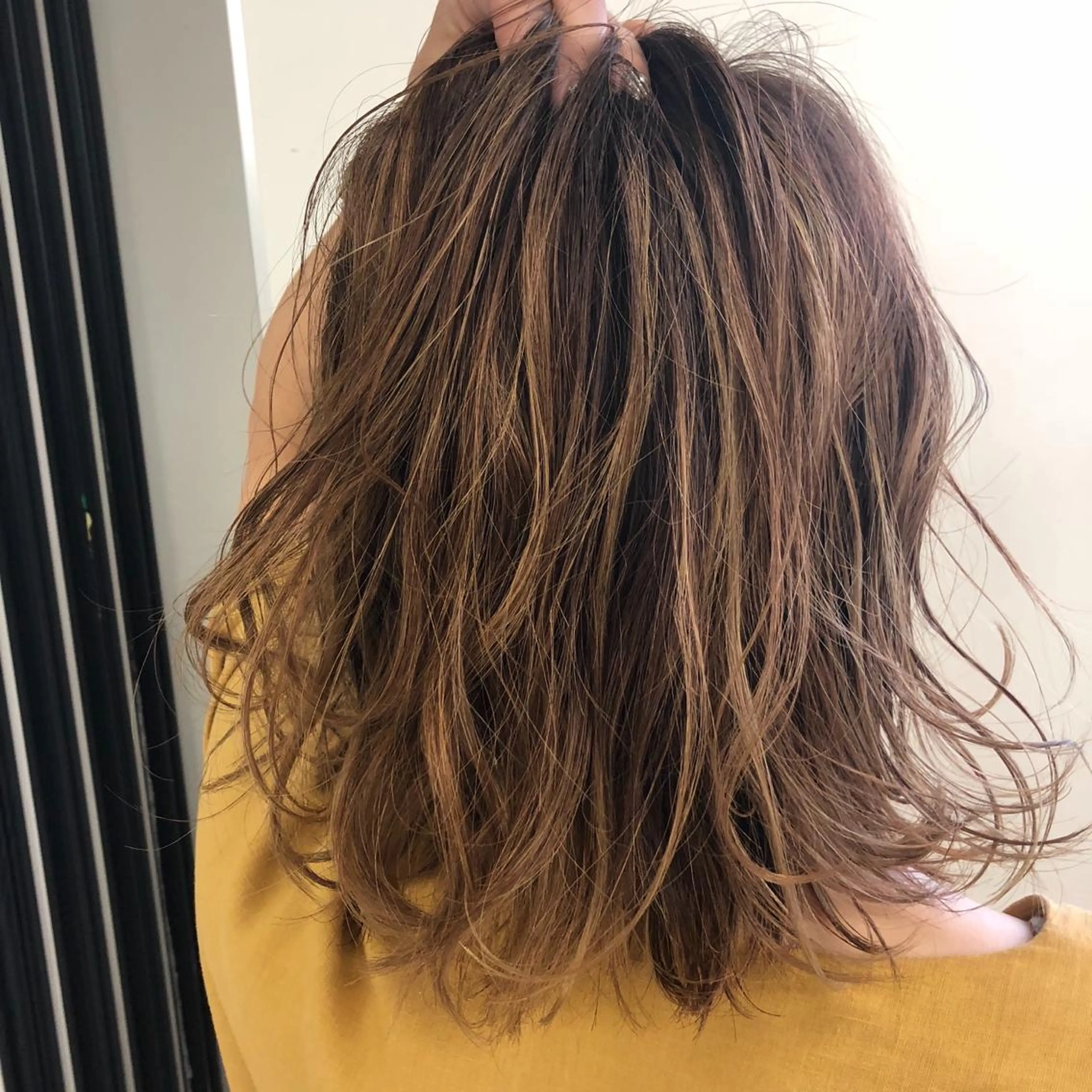ミディアム カラー パーマ ヘアアレンジ 【白髪ぼかし 専門GBG】自由が丘のヘアスタイル