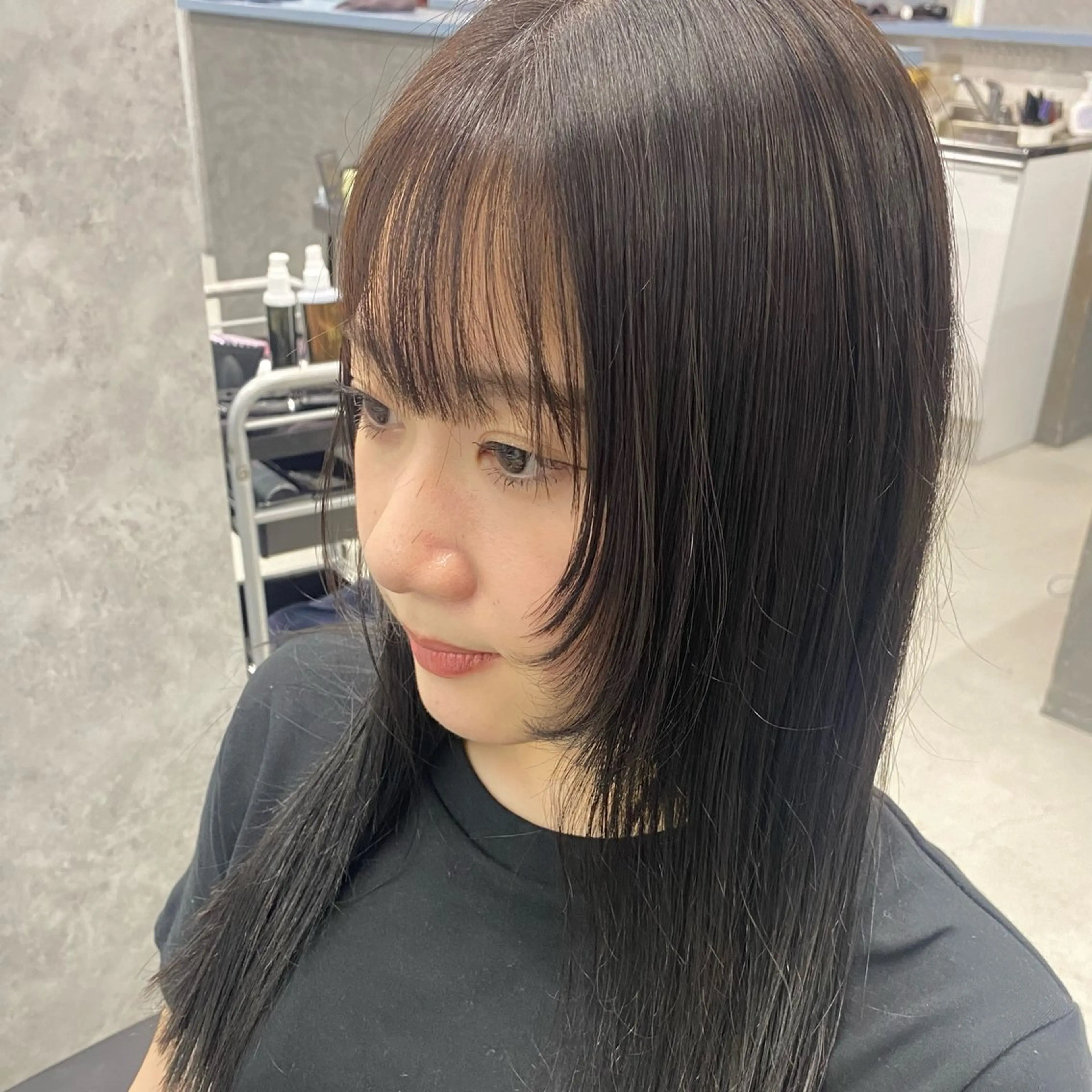 ロング 顔周りカット カット トリートメント Forest. kanako🕊️のヘアスタイル