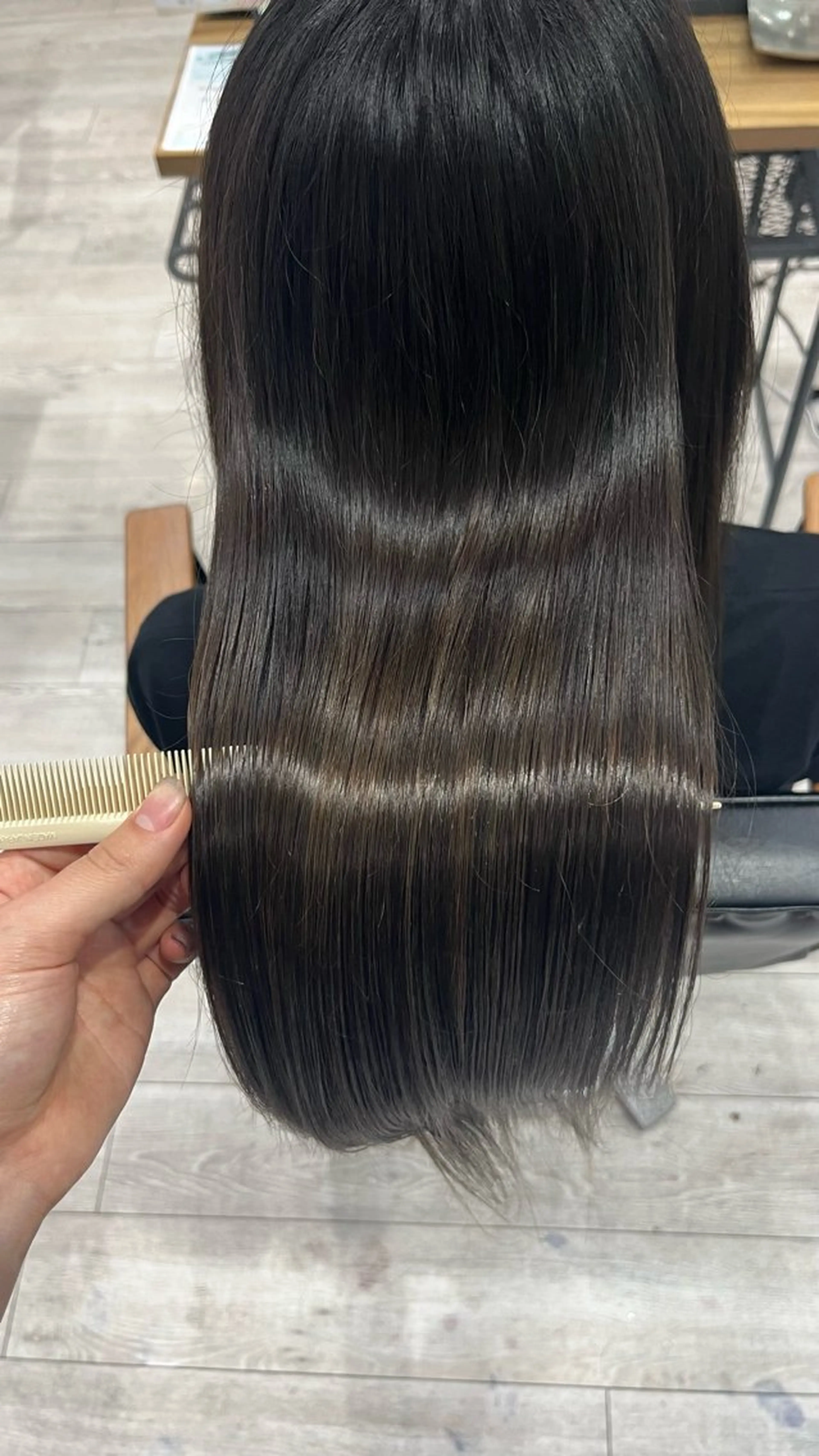 ロング 殿北 茉奈のヘアスタイル