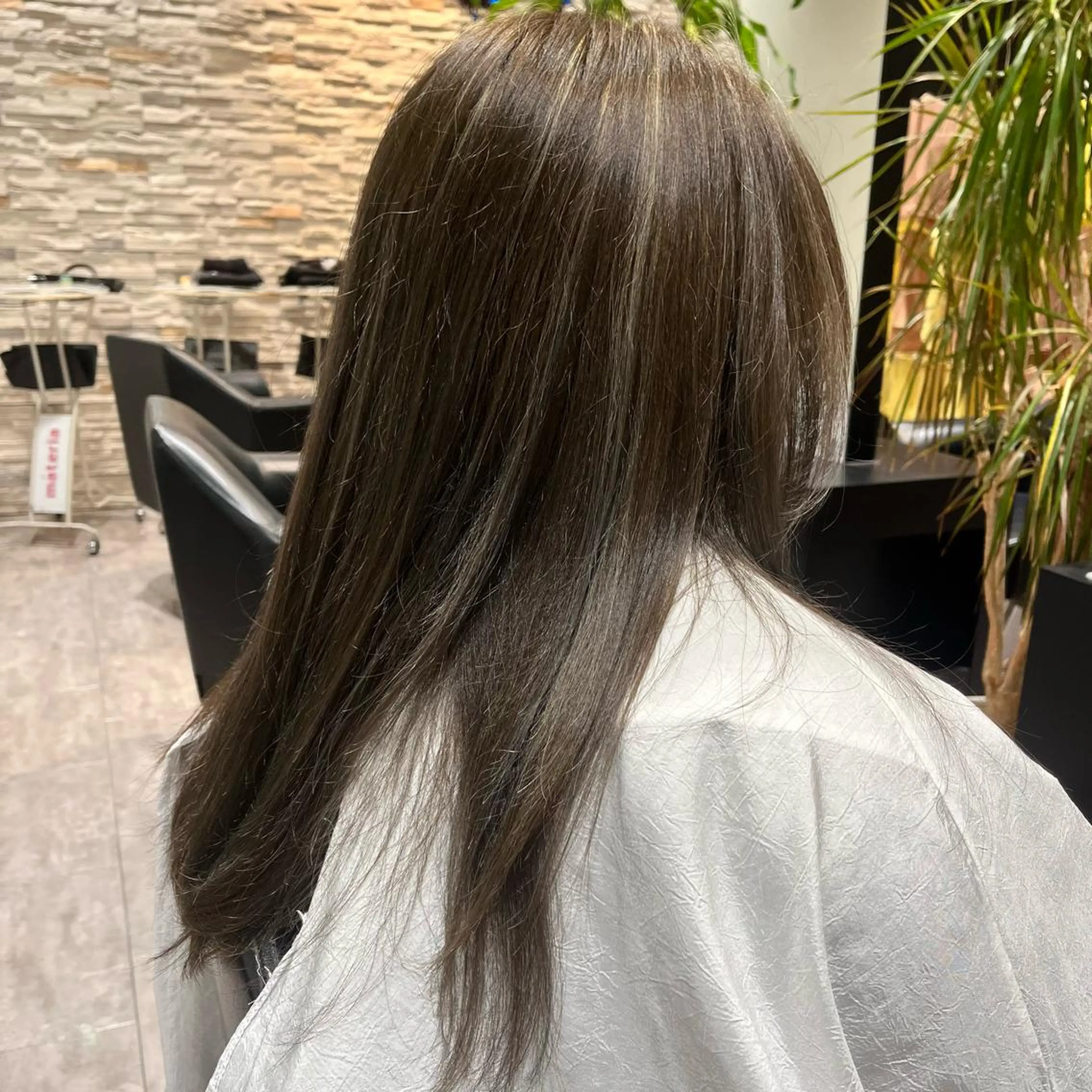 ロング カラー ハイライトカラー ハイライト カンダ ケイタのヘアスタイル