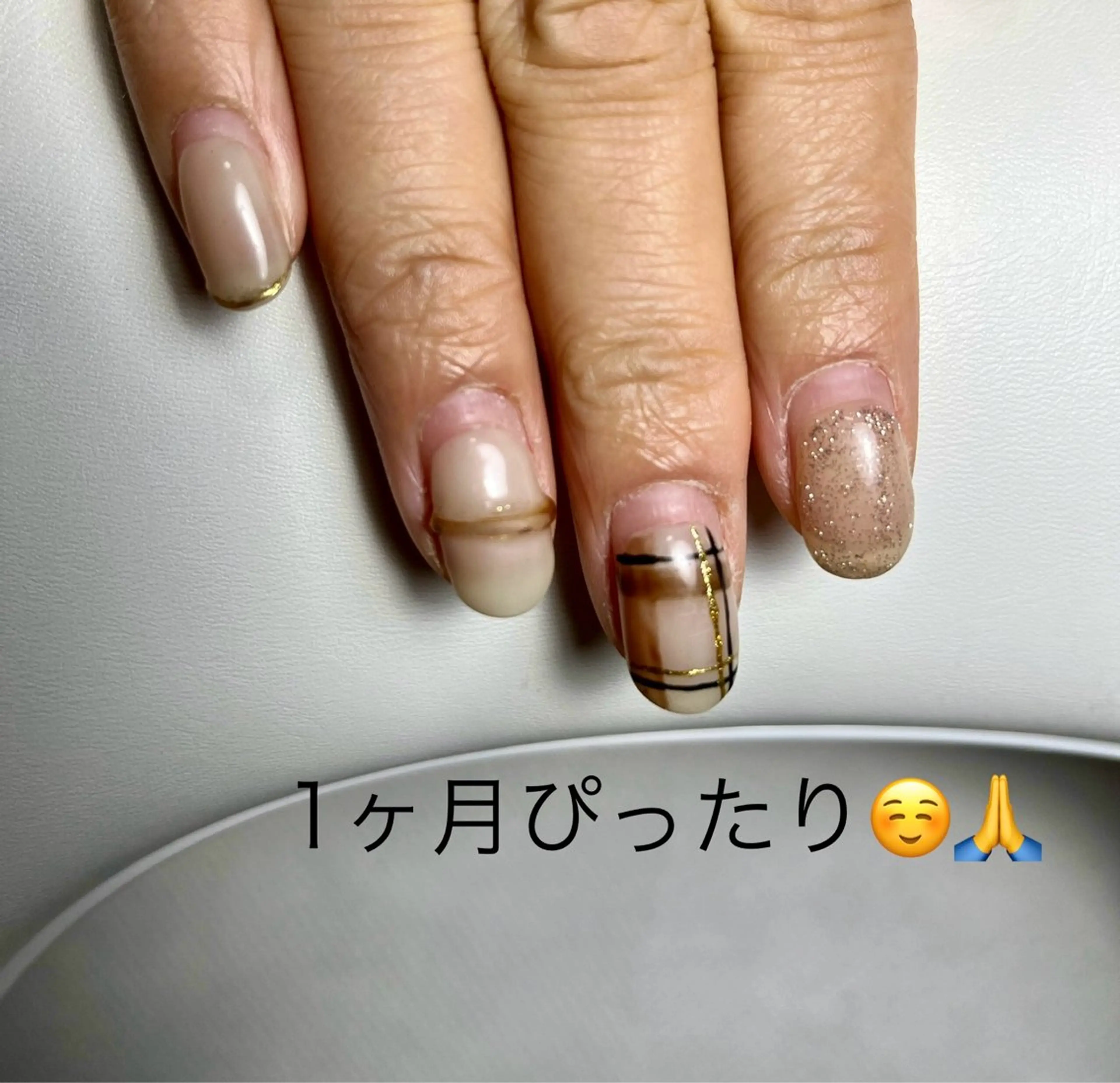 ネイル tsumeya ゆるかわ手描きネイルのネイルデザイン