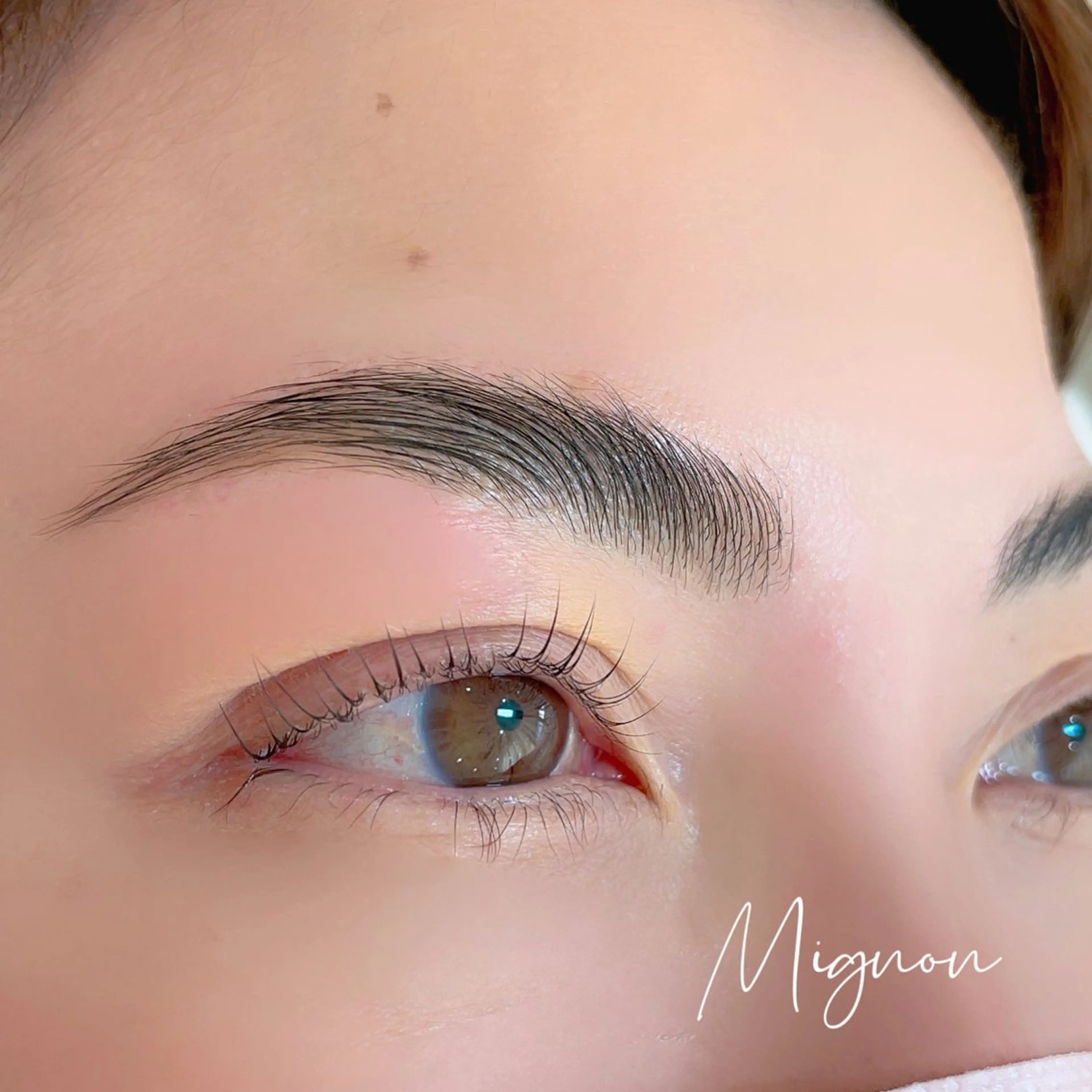 アイブロウ eyelash salon Mignon所属・. IZUMIのマツエク・マツパデザイン