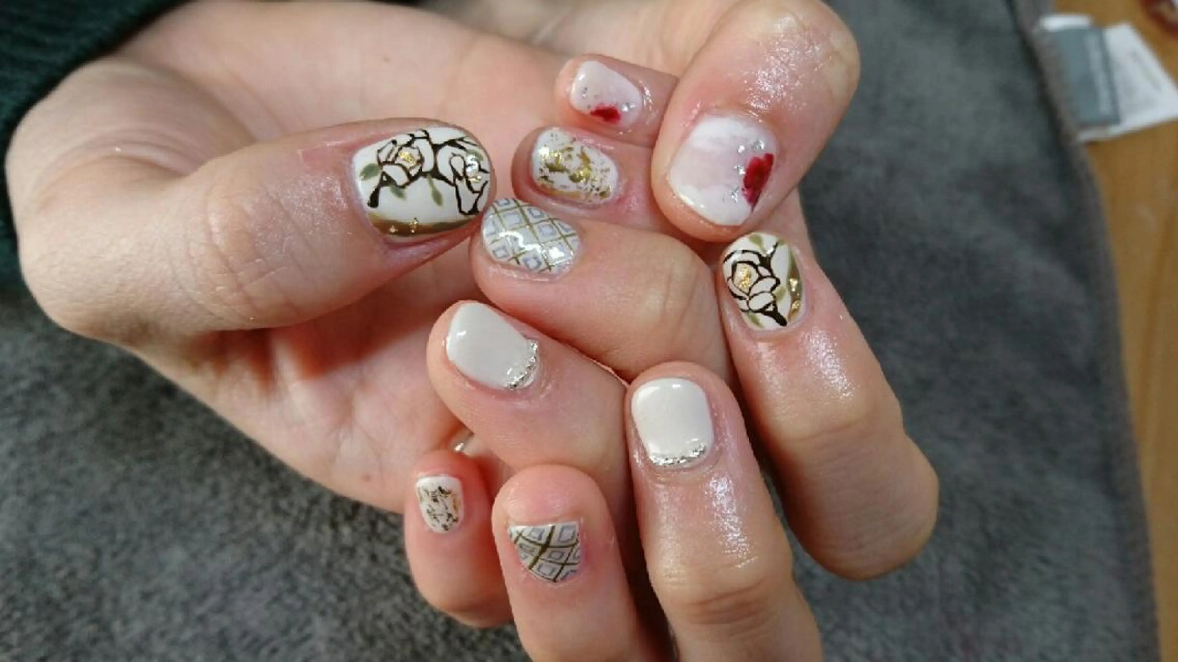 ネイル LAVISH nail salonのネイルデザイン