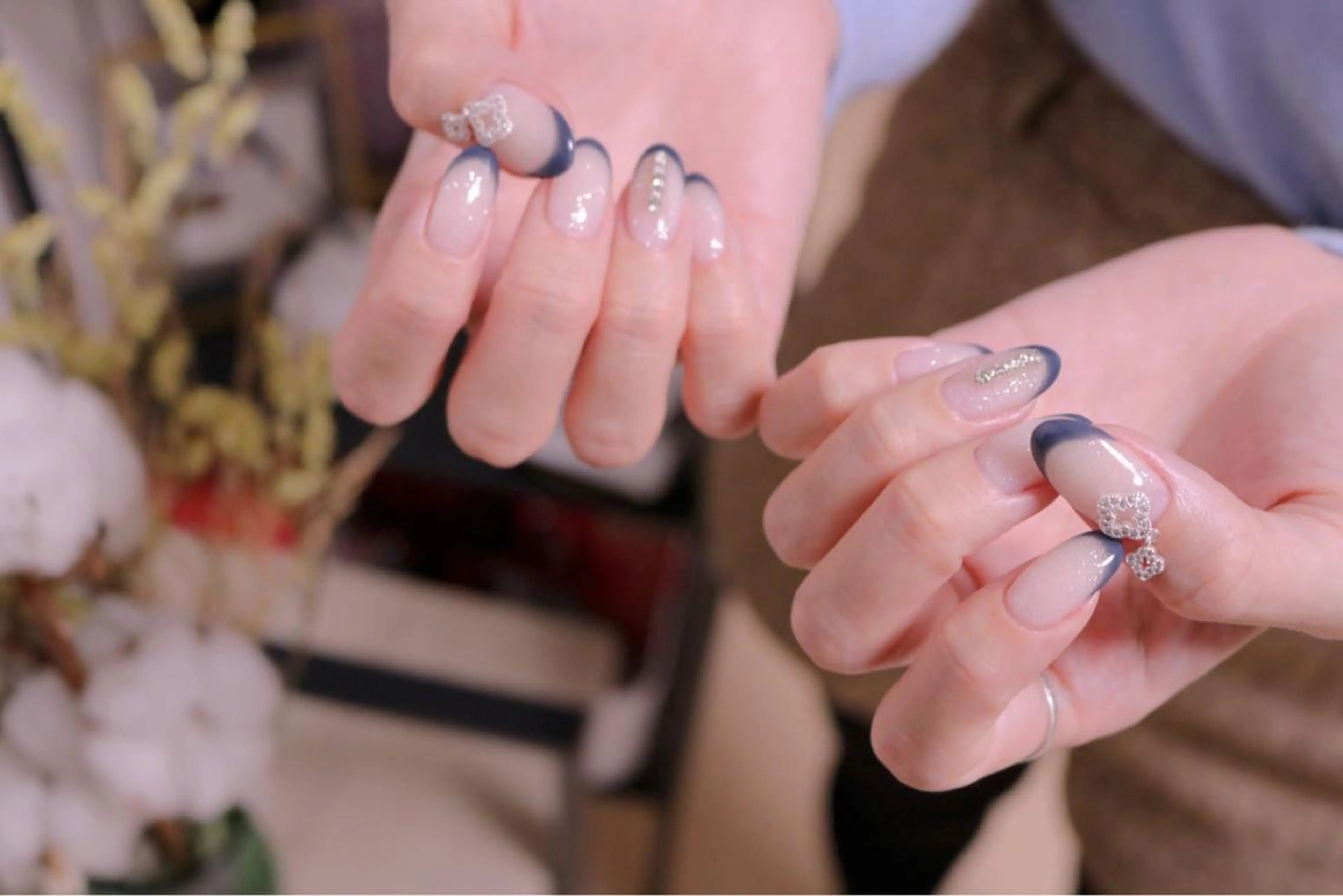 ネイル 長さ出し ジェルネイル 韓国ネイル 持ち込み ニュアンスネイル ハンドネイル MH Nailのネイルデザイン