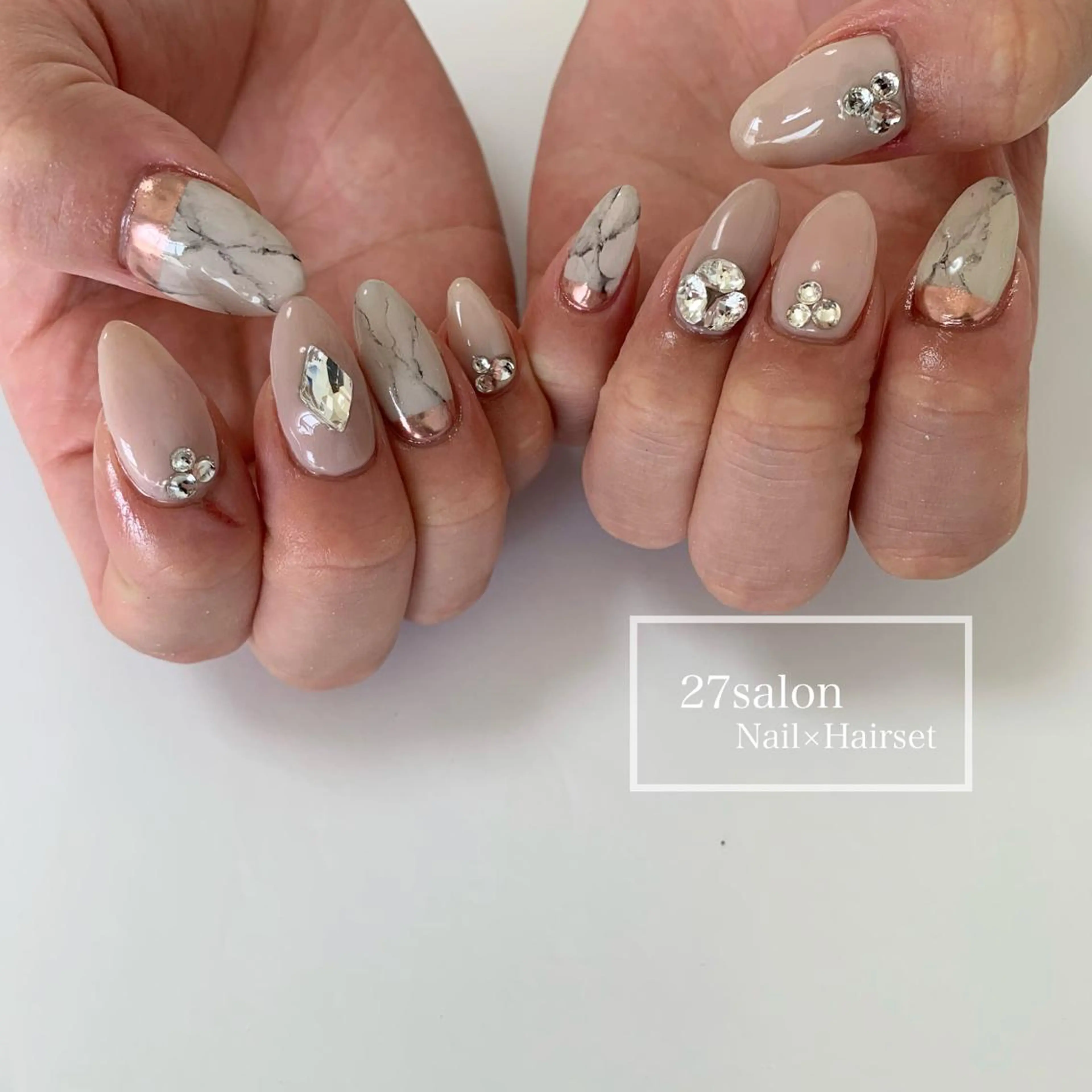 ネイル 大理石ネイル(マーブル) ミラーネイル 春ネイル 27salon yuinaのネイルデザイン