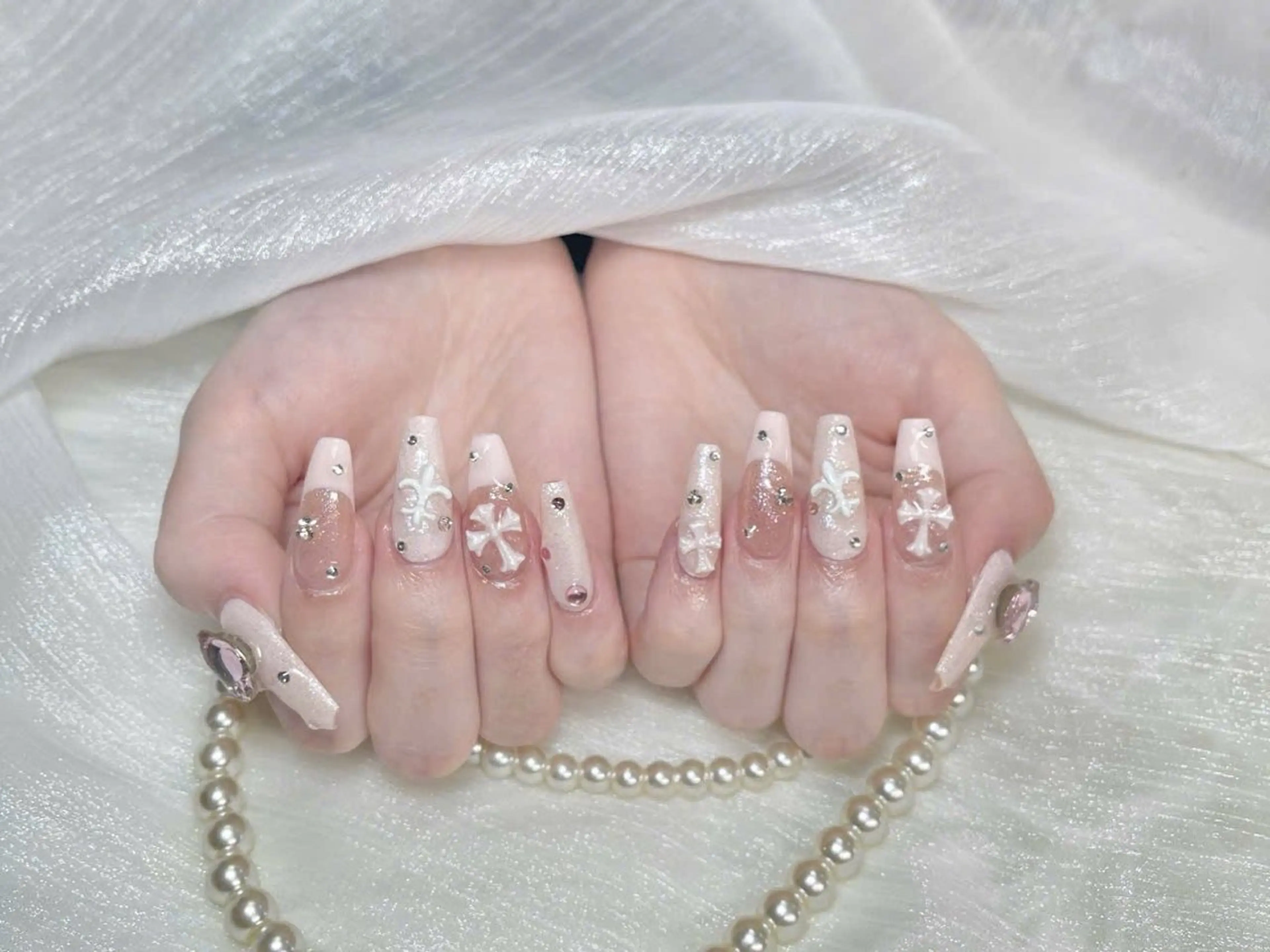 ネイル Rosie Lee Nail Room所属・ROSIE LEEのネイルデザイン