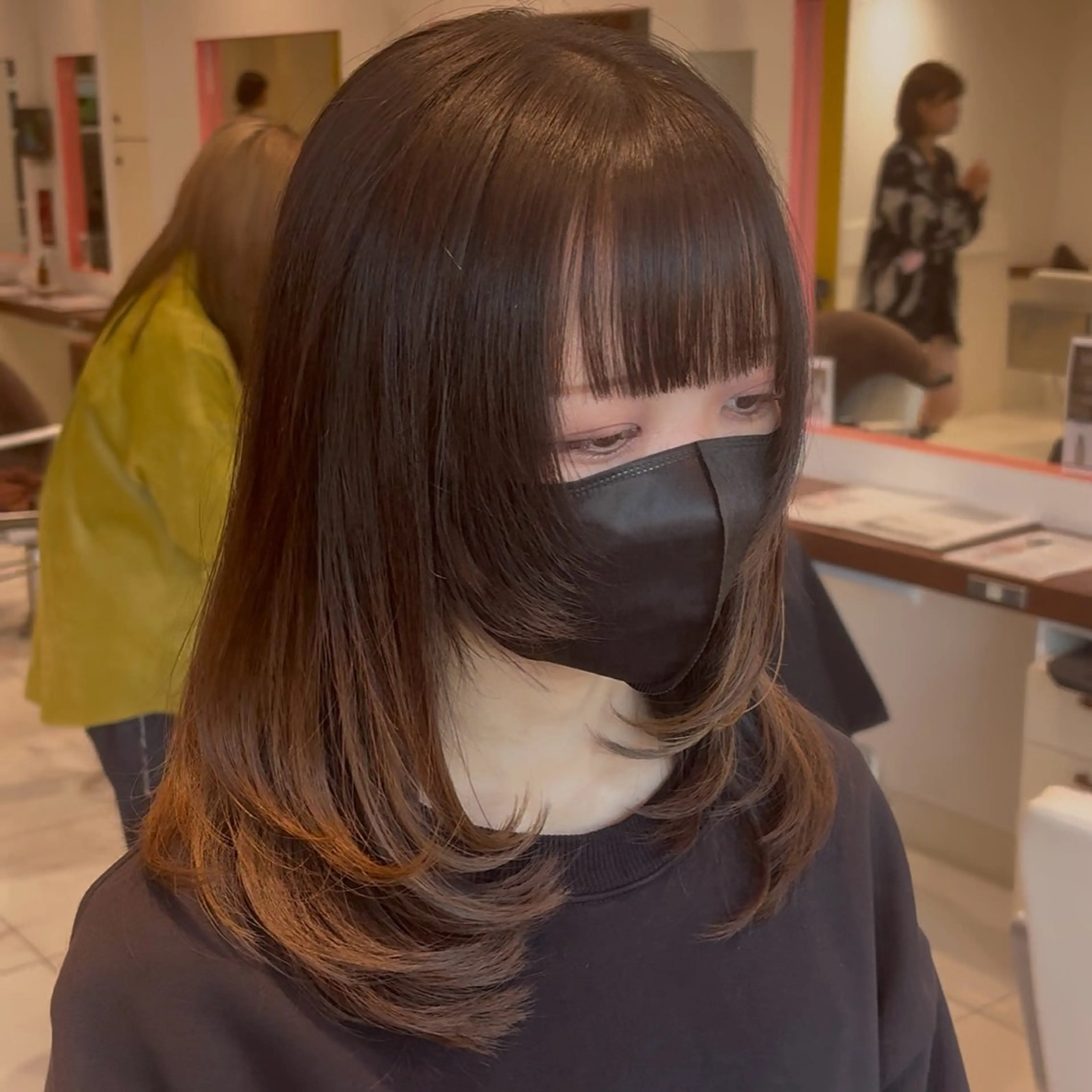 セミロング yuuna┆ オタク美容師🌈🕒のヘアスタイル