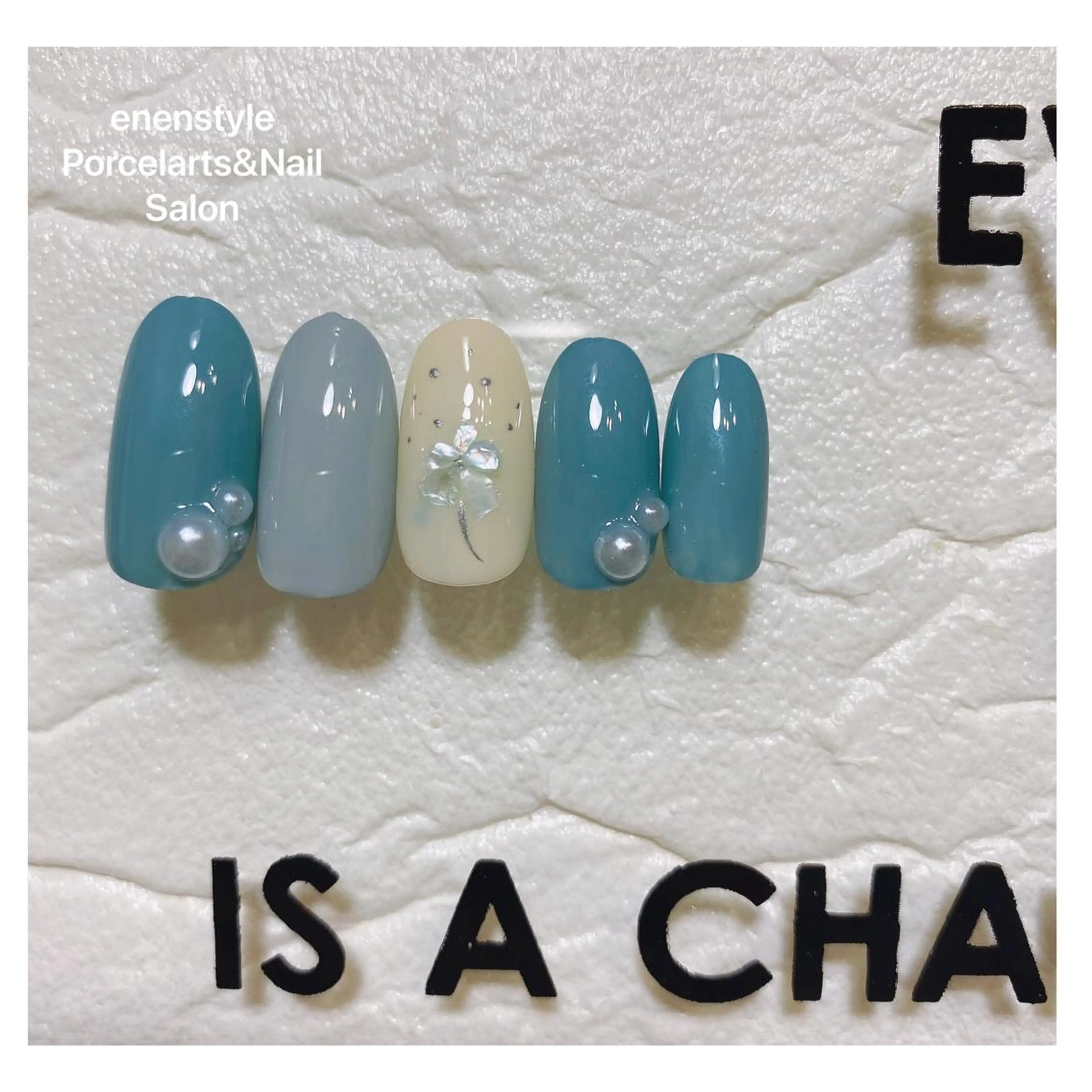 ミディアム ネイル ハンドネイル 👑enen style👑のネイルデザイン