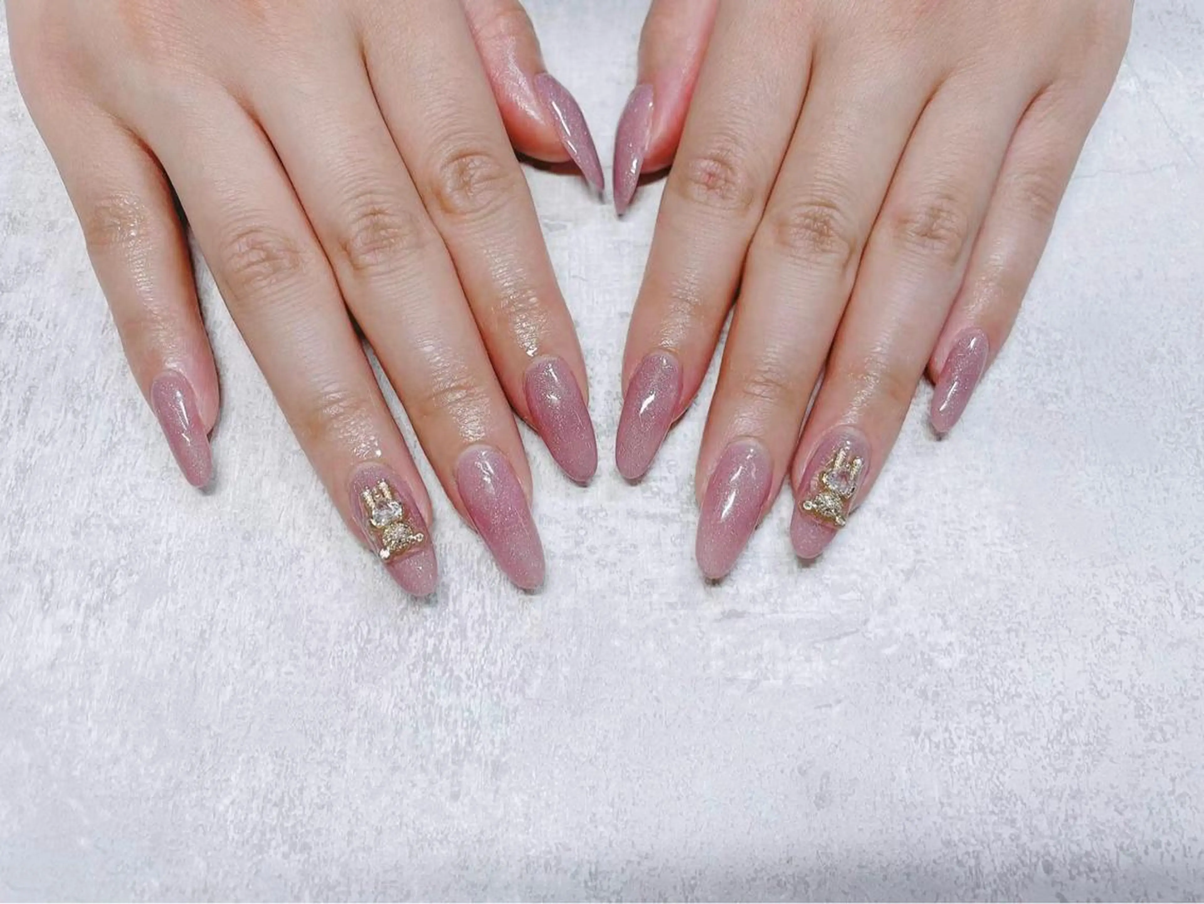 ネイル ewt miniのマツエク・マツパデザイン