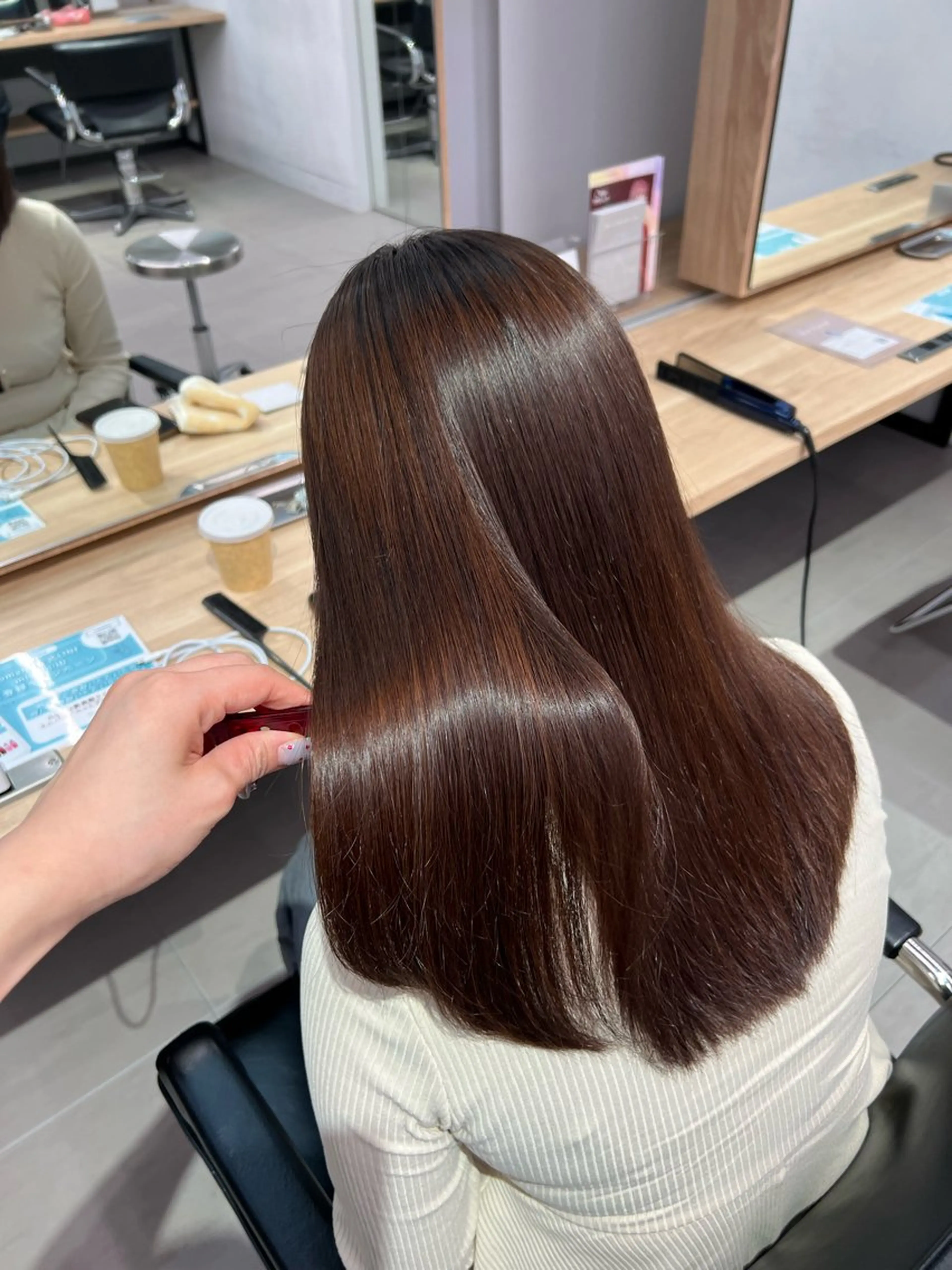 ロング 縮毛矯正 トリートメント 縮毛矯正 トリートメント ヘッドスパ うるぷる髪 🤍 Naanoのヘアスタイル