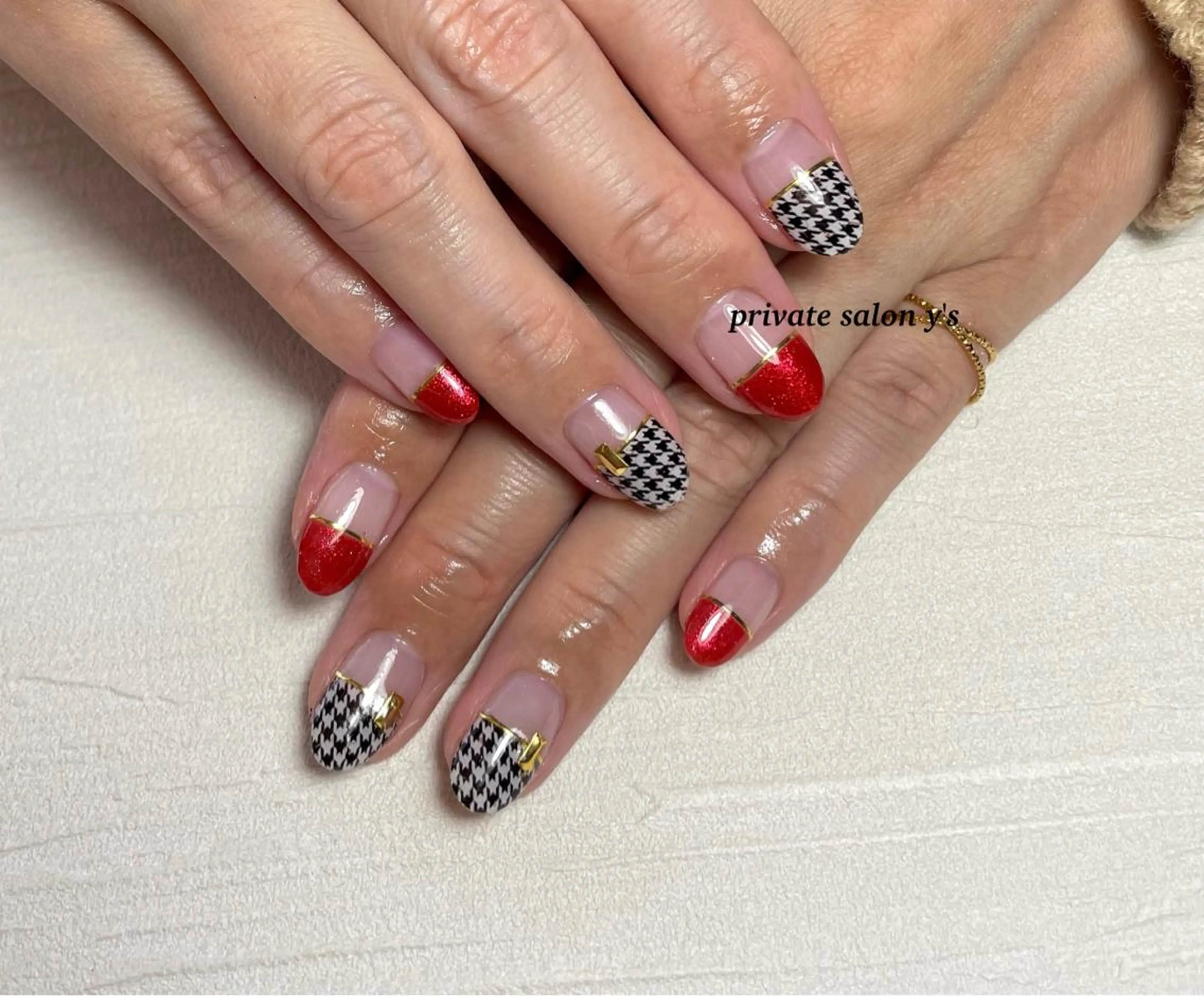 ネイル y' sのネイルデザイン