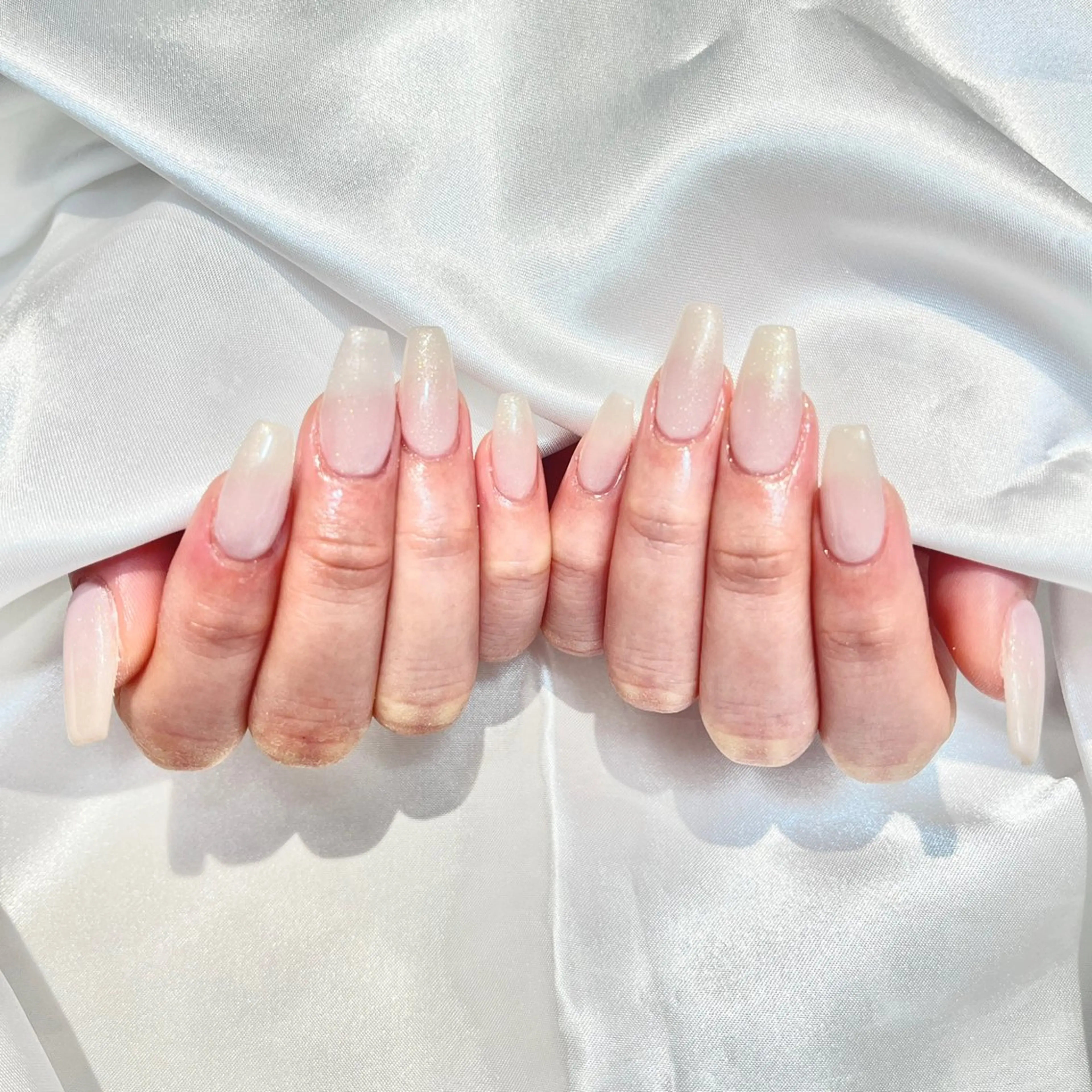 ネイル ハンドネイル WISTERIA ainaのネイルデザイン