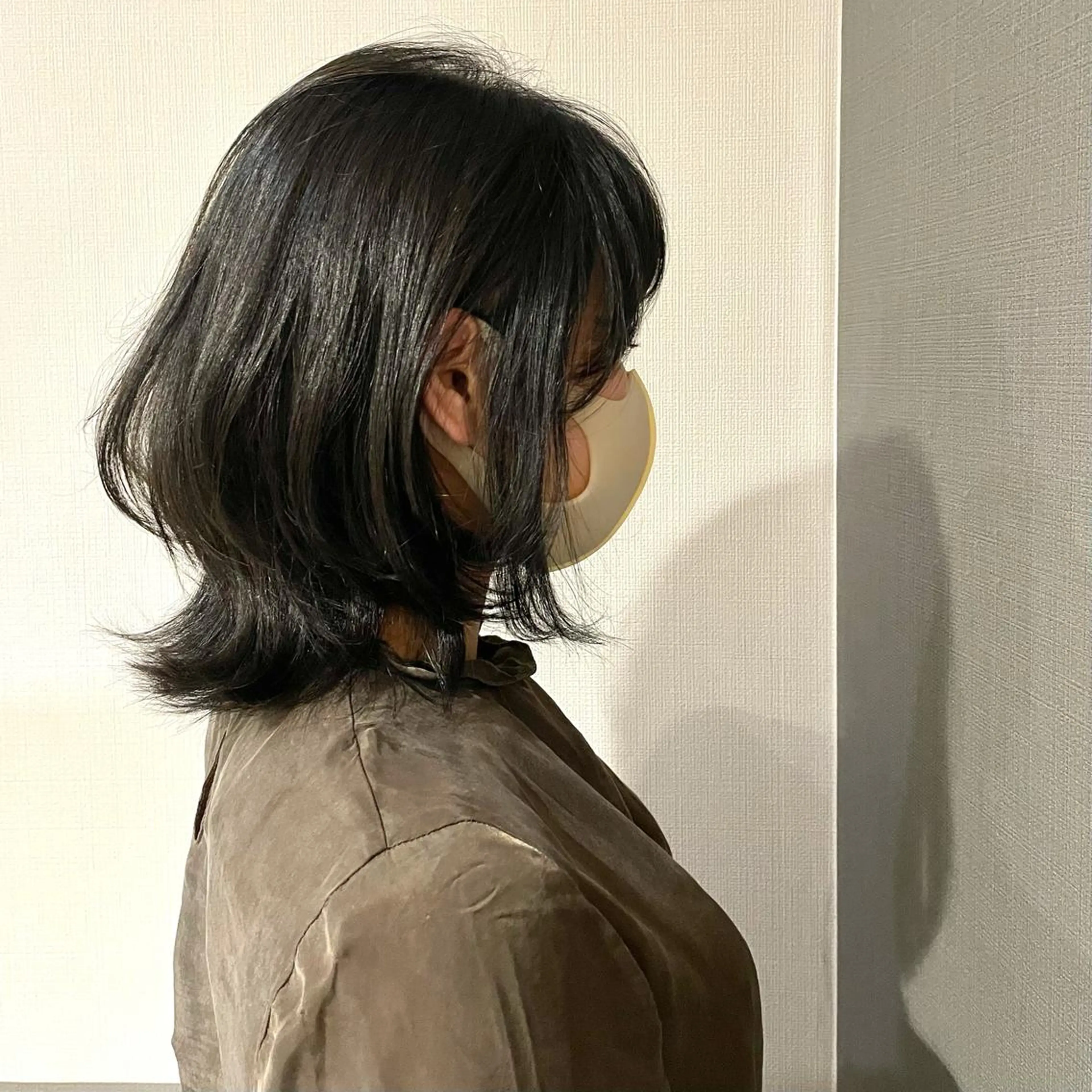 ミディアム カラー レイヤーカット ウルフカット モデルさん募集中IT byALBUM八王子のヘアスタイル