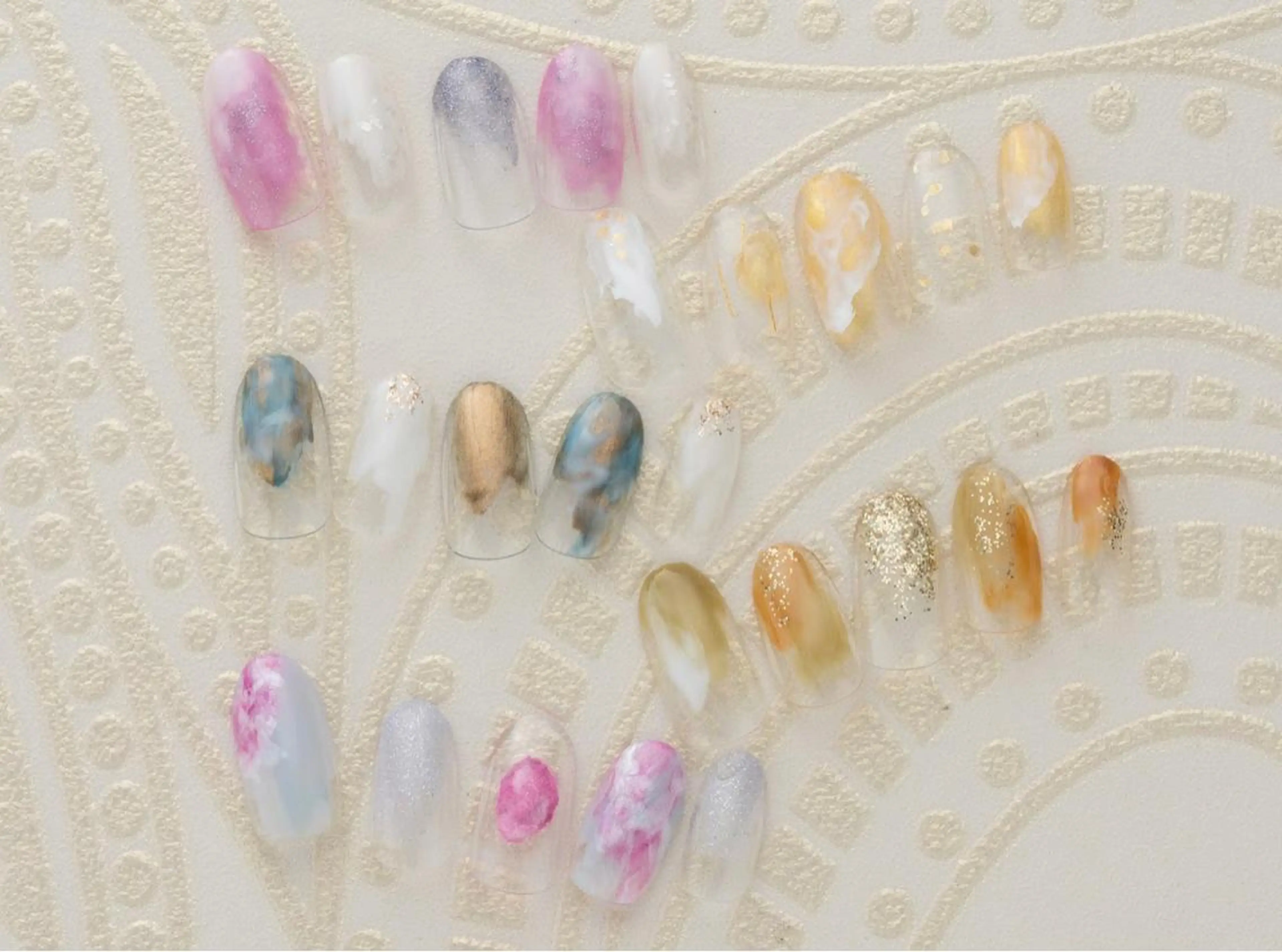 ★新規 &ご来店３回目までの方★【初回＆1ヶ月以内ソフトジェルオフ無料】塗りかけニュアンスコース【人気No.1💅💕】の写真