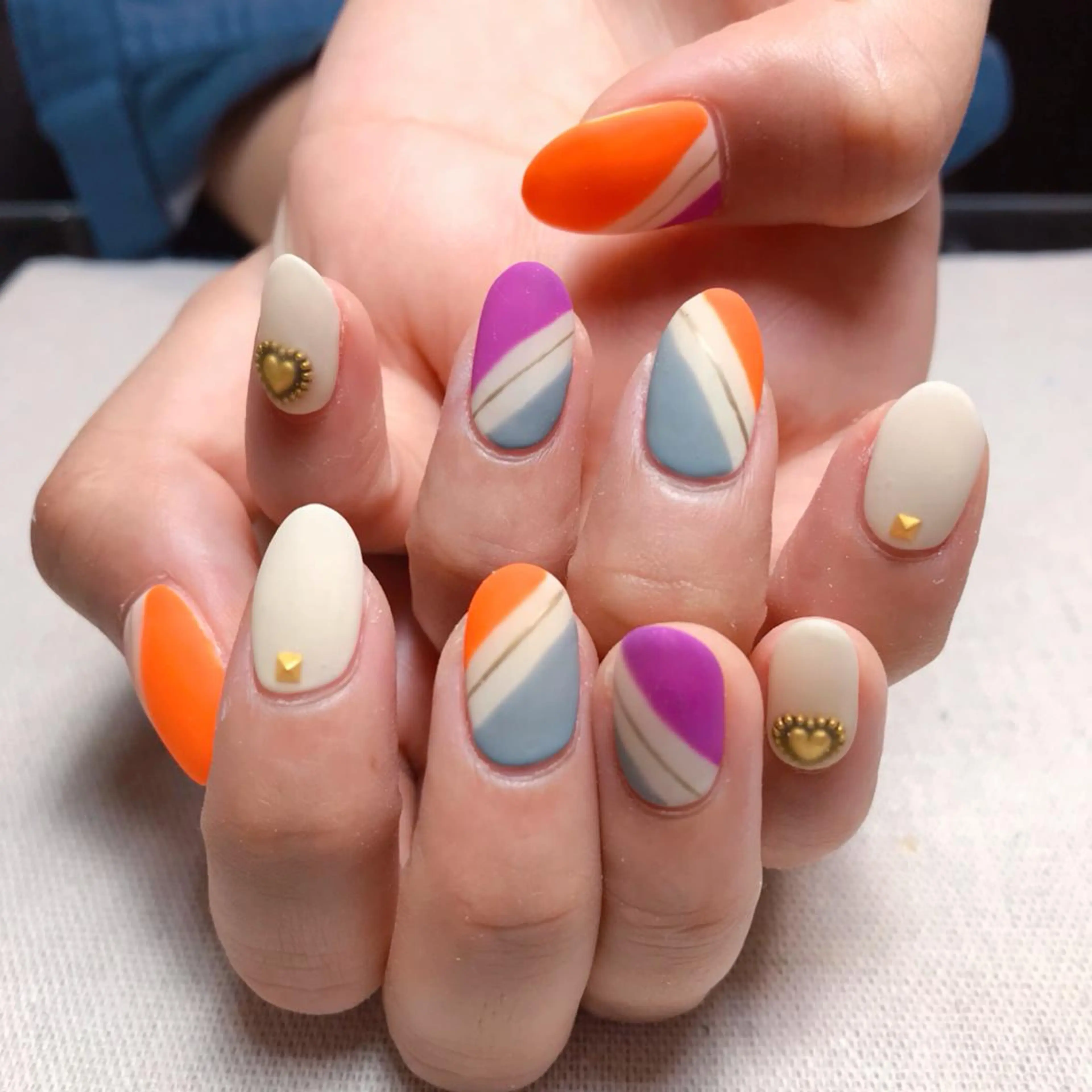 ネイル 💅chainail _aiのネイルデザイン