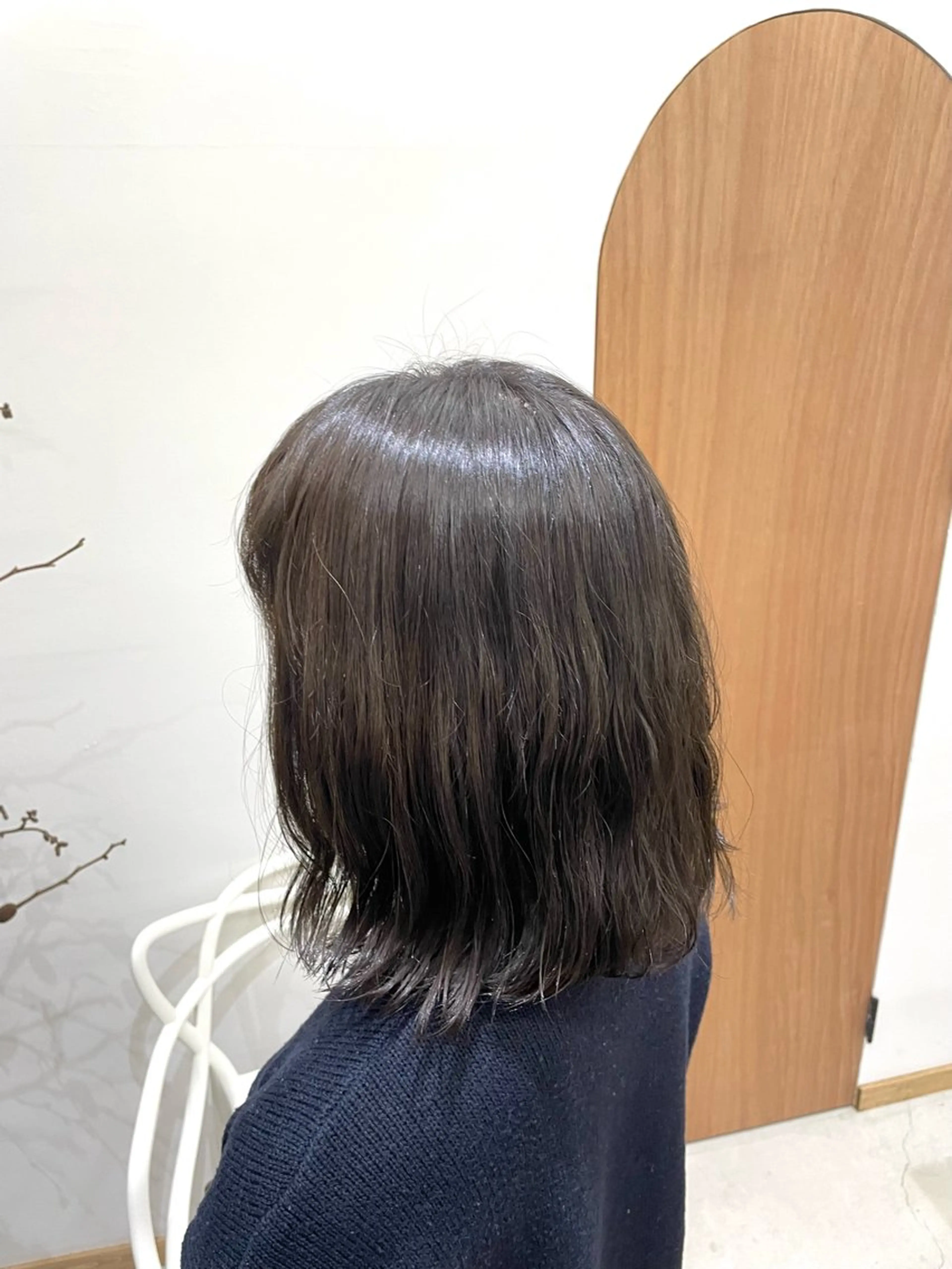 ショート カラー パーマ ベージュカラー オリーブベージュ カット ヘアカラー トリートメント 慎太朗/パーマ/ボブ /センターパートのヘアスタイル