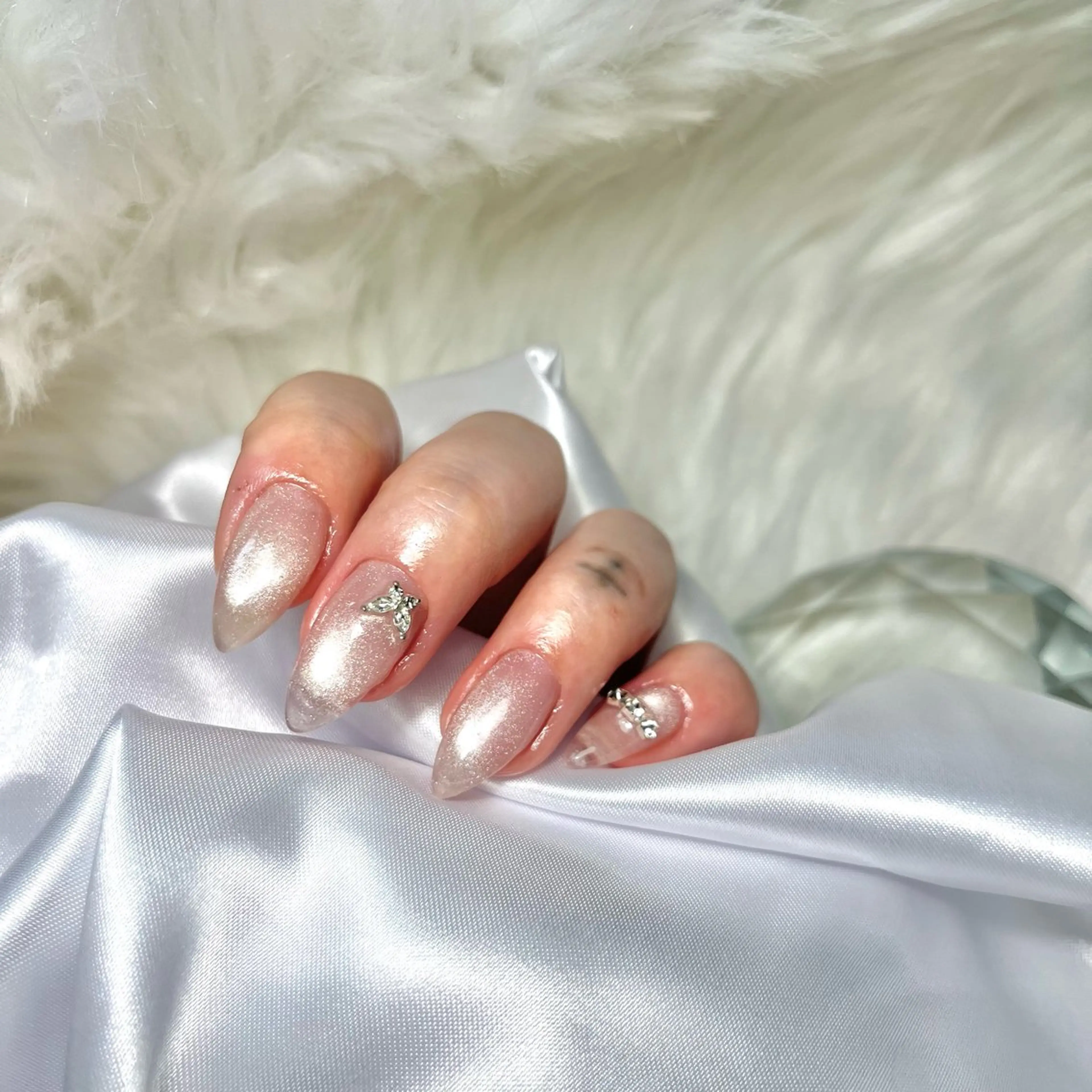 ネイル ハンドネイル muui -Nail-のネイルデザイン
