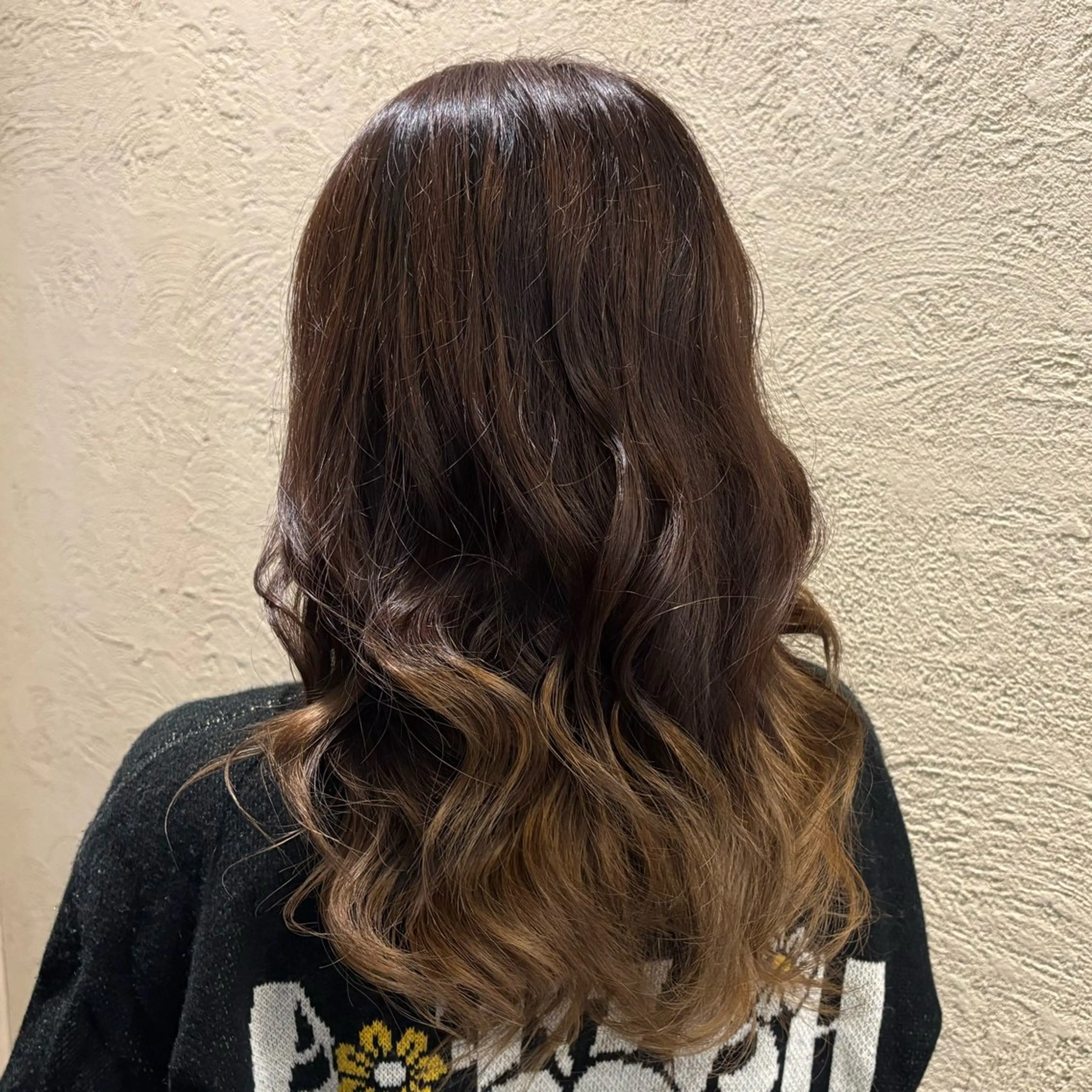 ロング カラー ブリーチ ルプラボウ/豊川/ レイヤー/サクラのヘアスタイル
