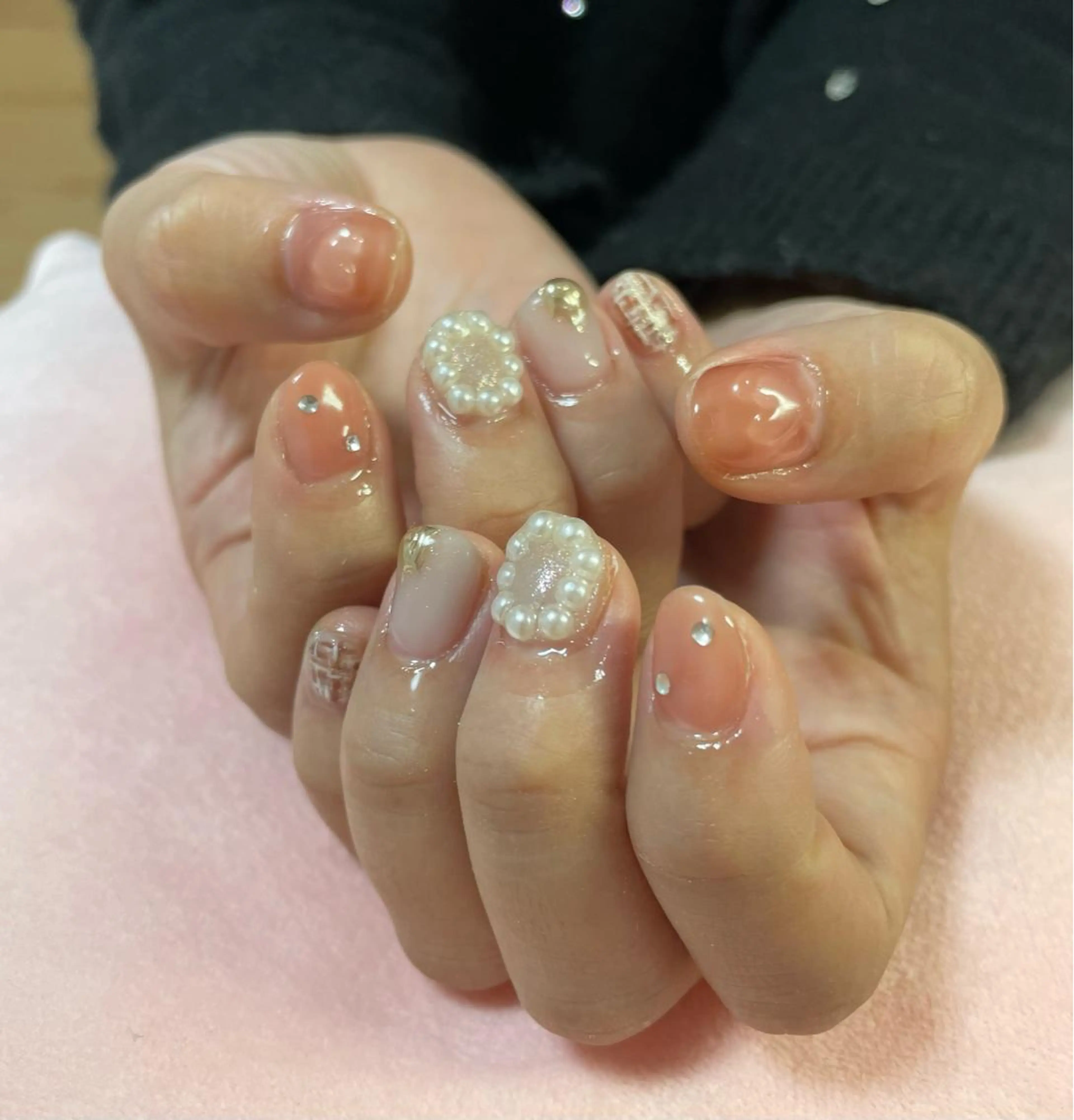 ネイル ハンドネイル フットネイル nailsalon momoのネイルデザイン