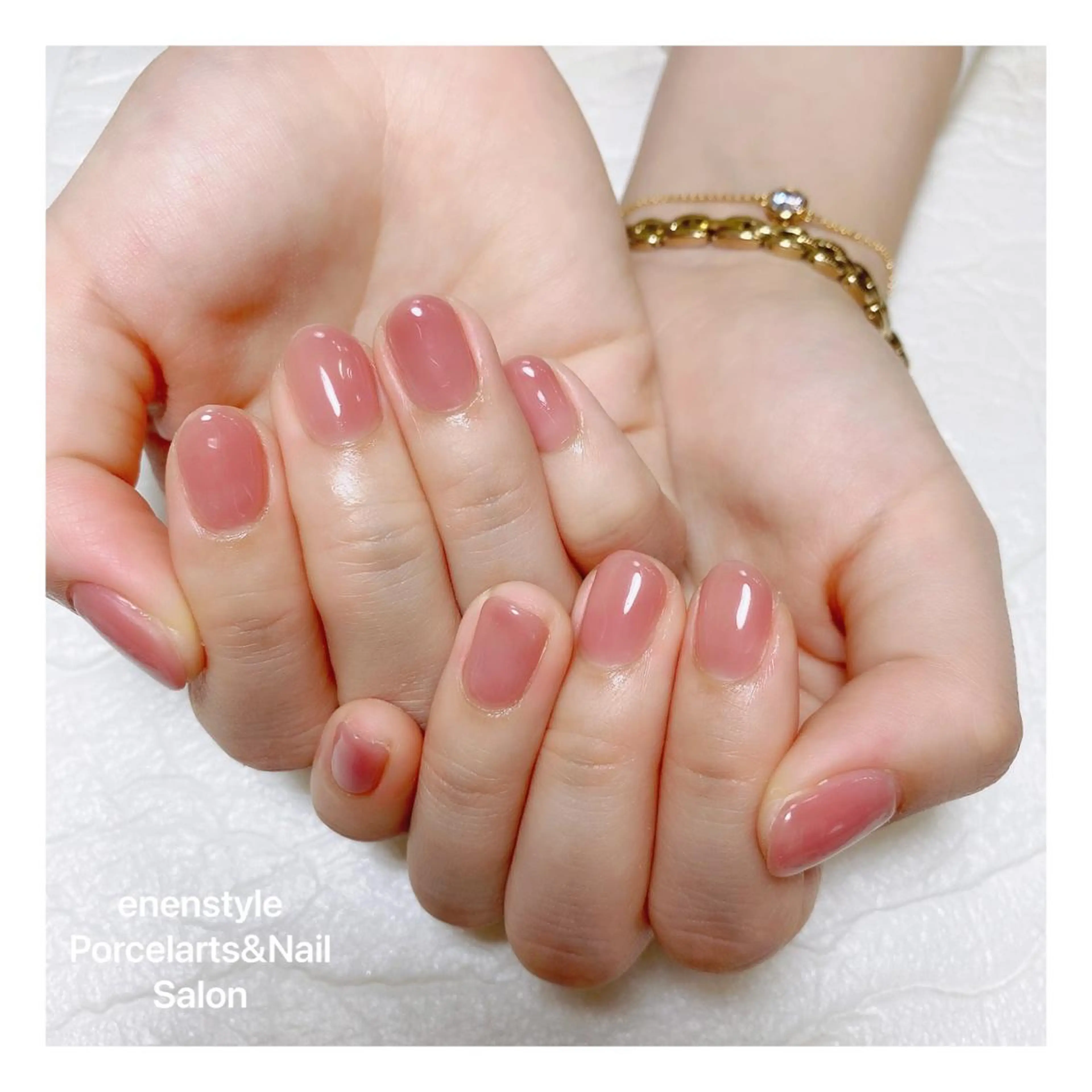 ショート ネイル 👑enen style👑のネイルデザイン