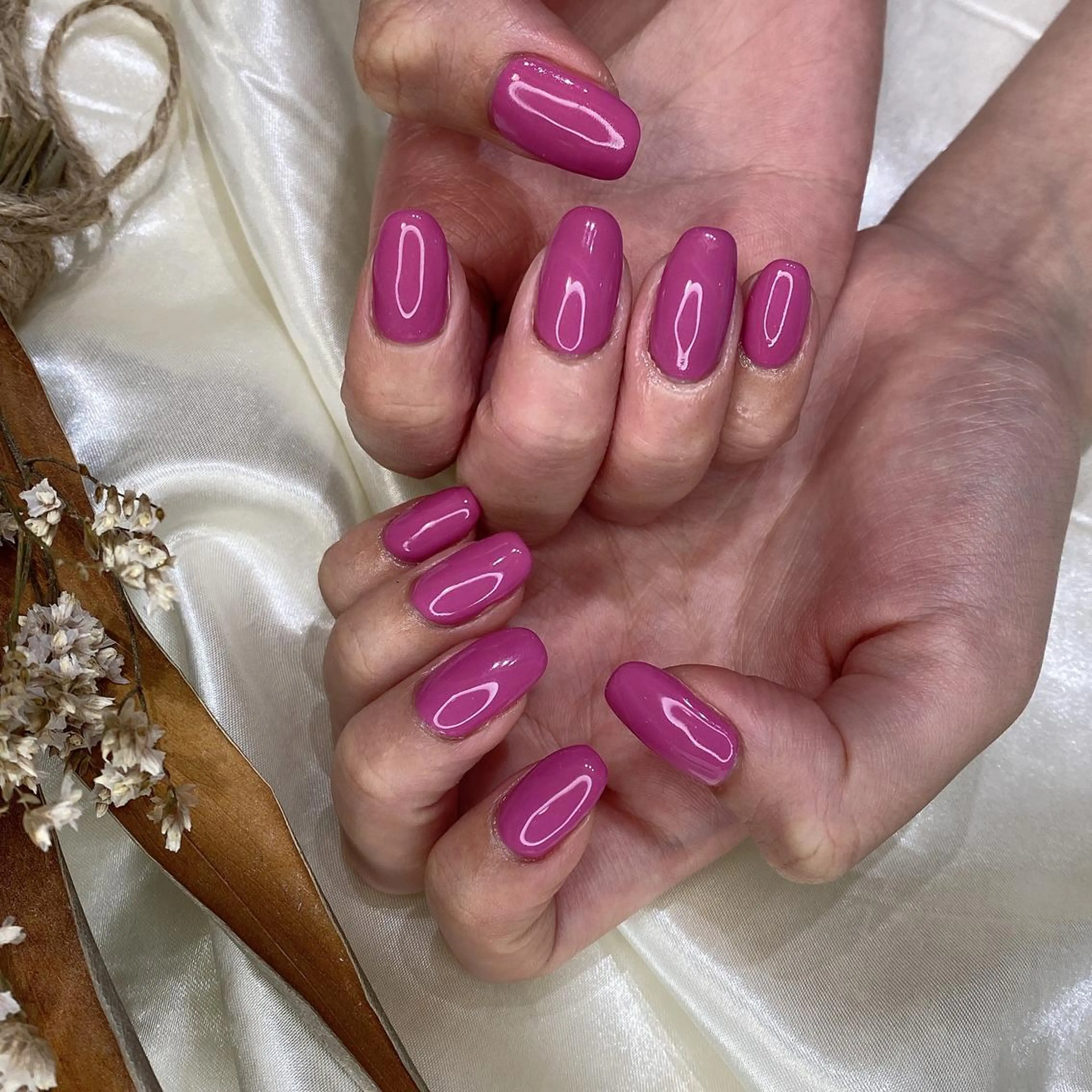 ネイル ハンドネイル 西岡 杏のネイルデザイン