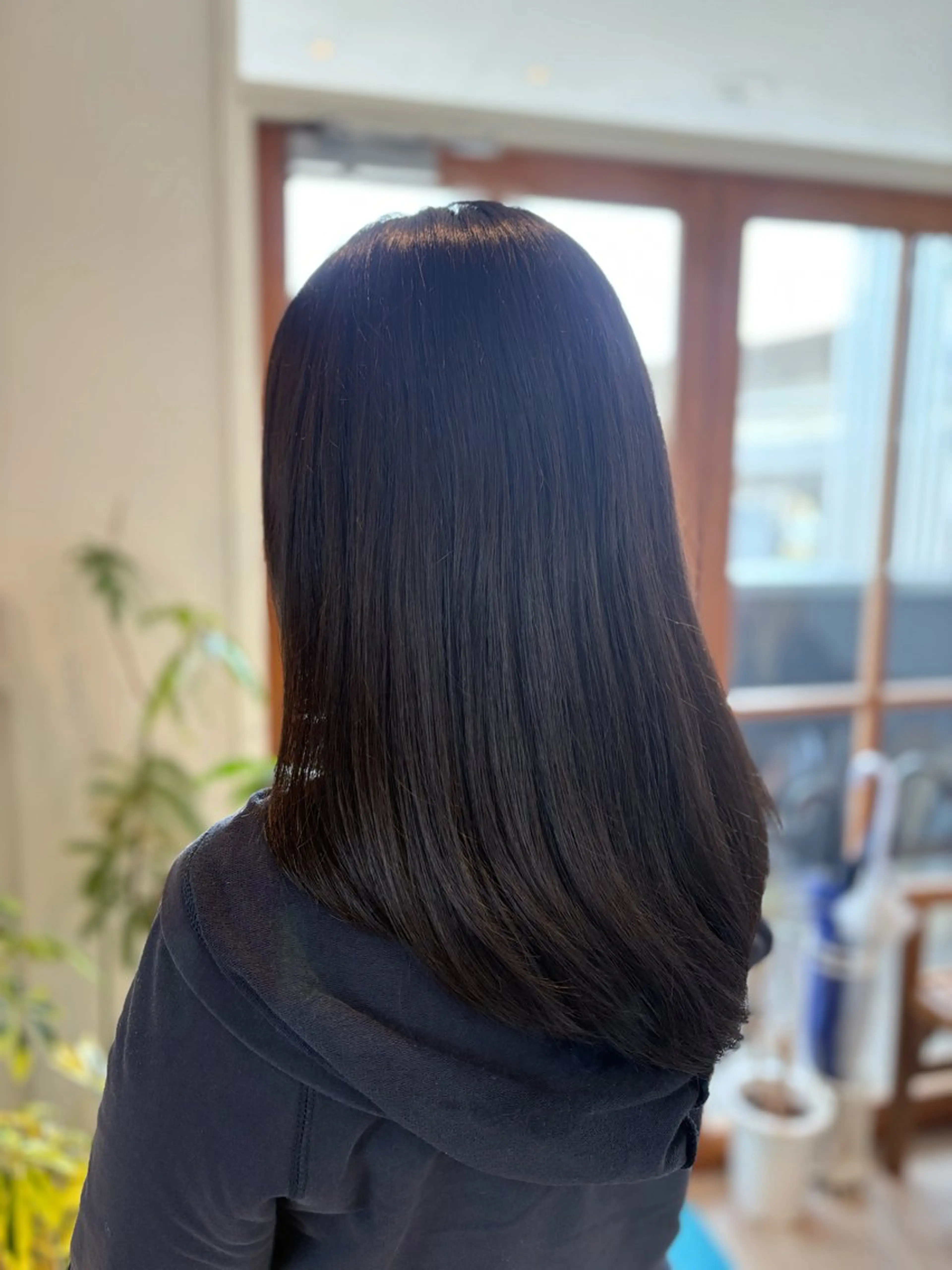 セミロング カラー ヘアカラー 安部 美里のヘアスタイル