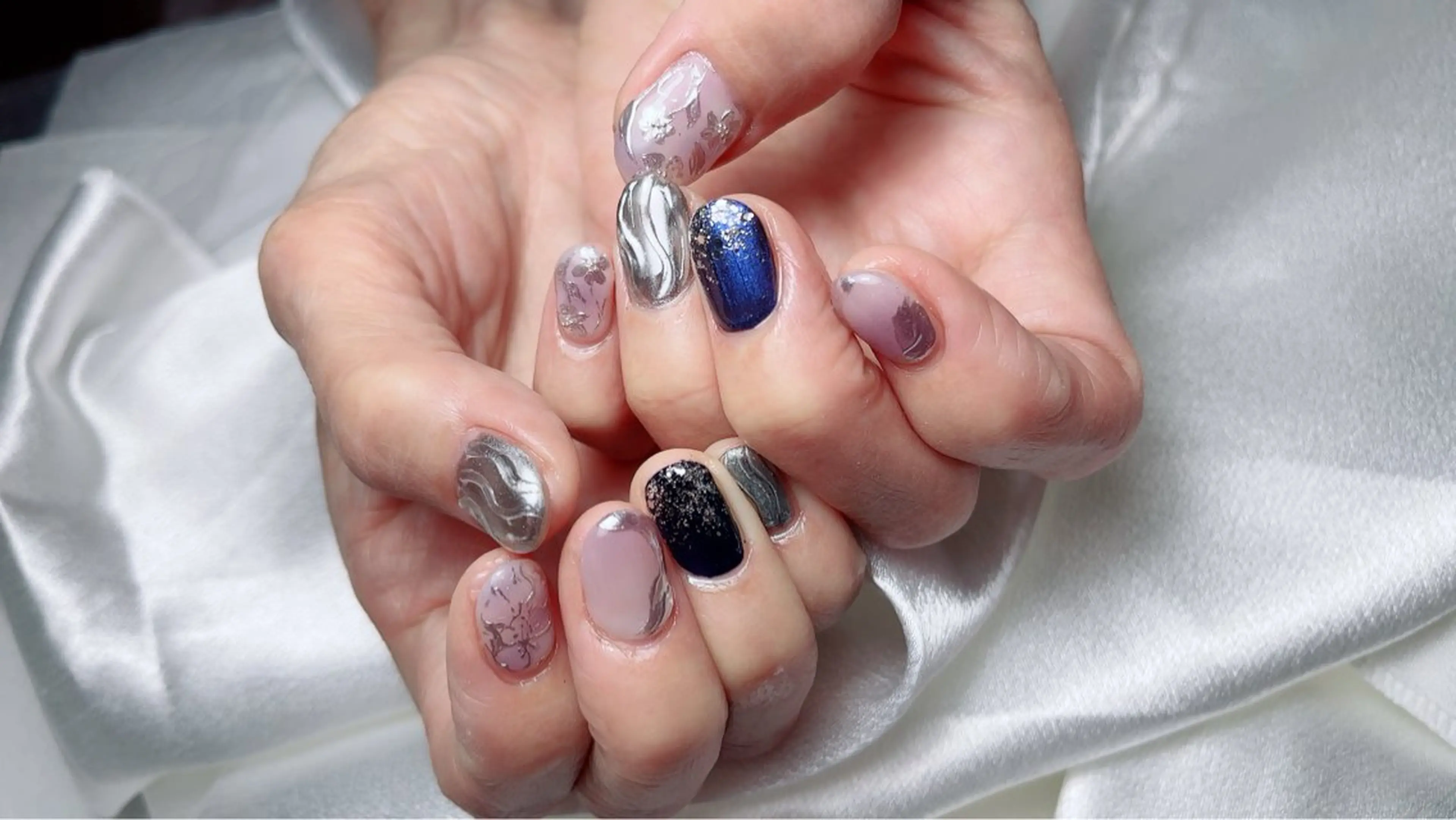 ネイル ハンドネイル フットネイル フィルイン施術 SHIZUKAのネイルデザイン