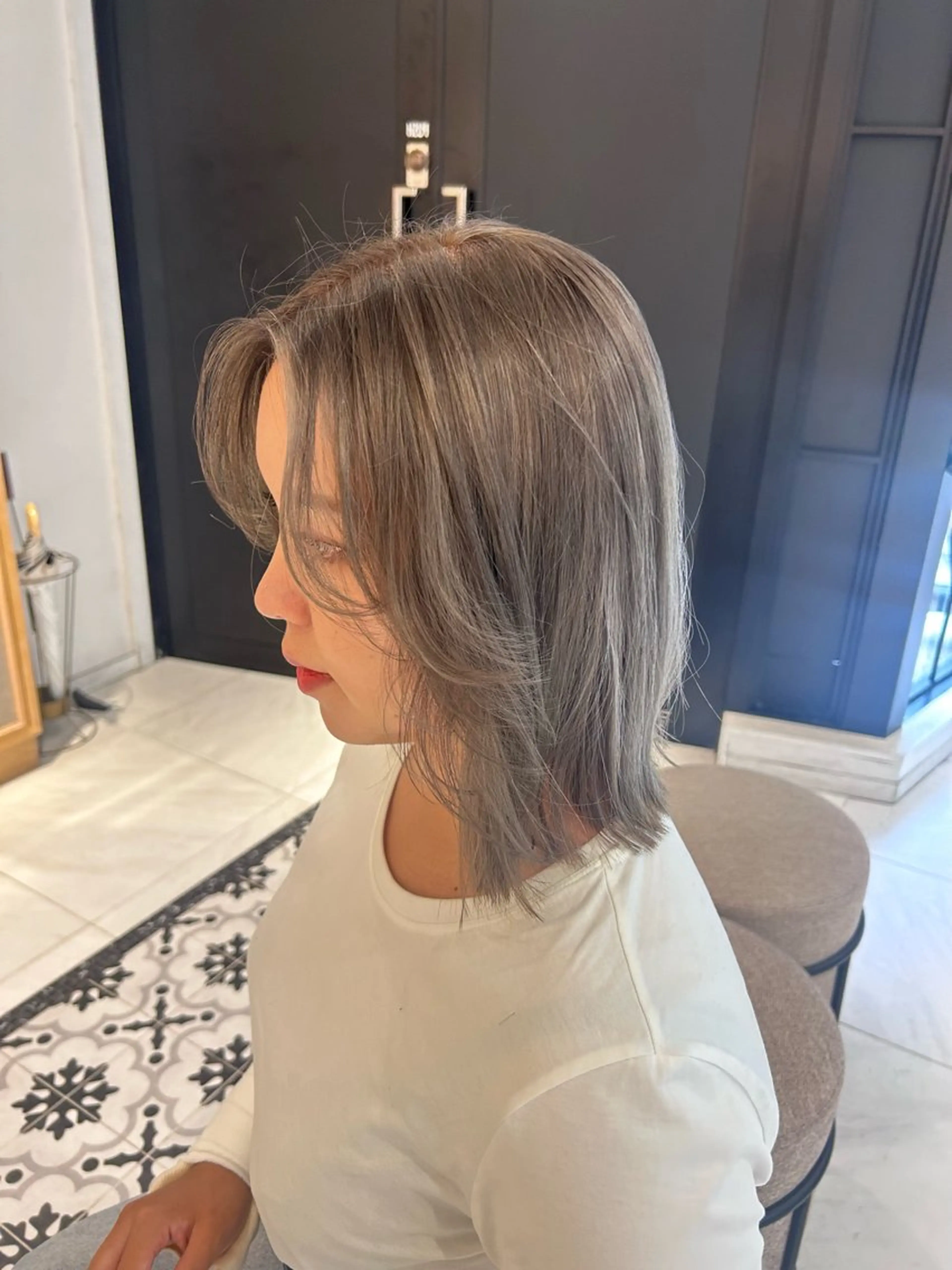 カラー ヘアカラー トリートメント ヘッドスパ ヘアセット miko🪽地毛風/ ハイトーン/レイヤーのヘアスタイル