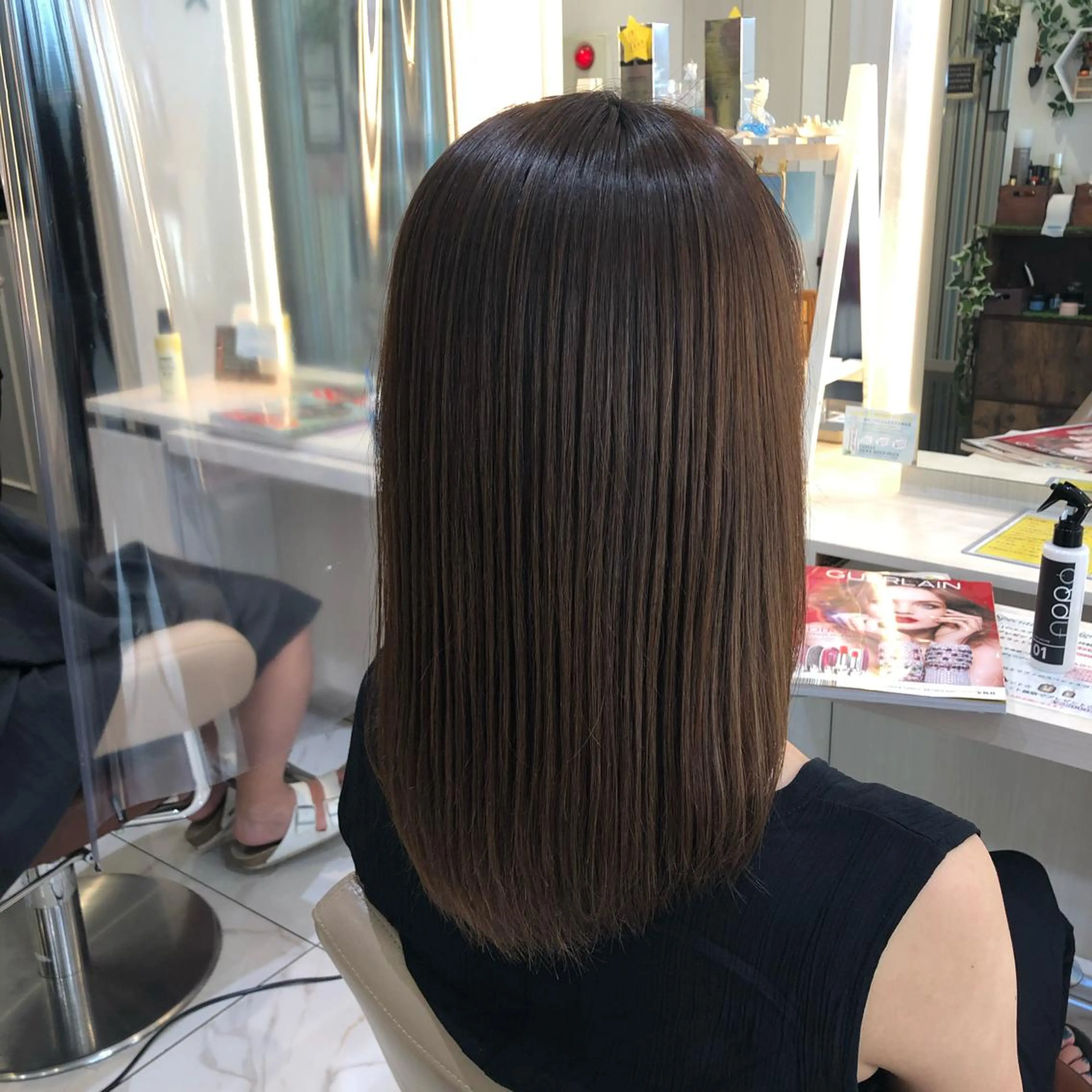 ミディアム パーマ くせ毛 縮毛矯正 安井　昴 💫ブリーチ縮毛矯正のヘアスタイル