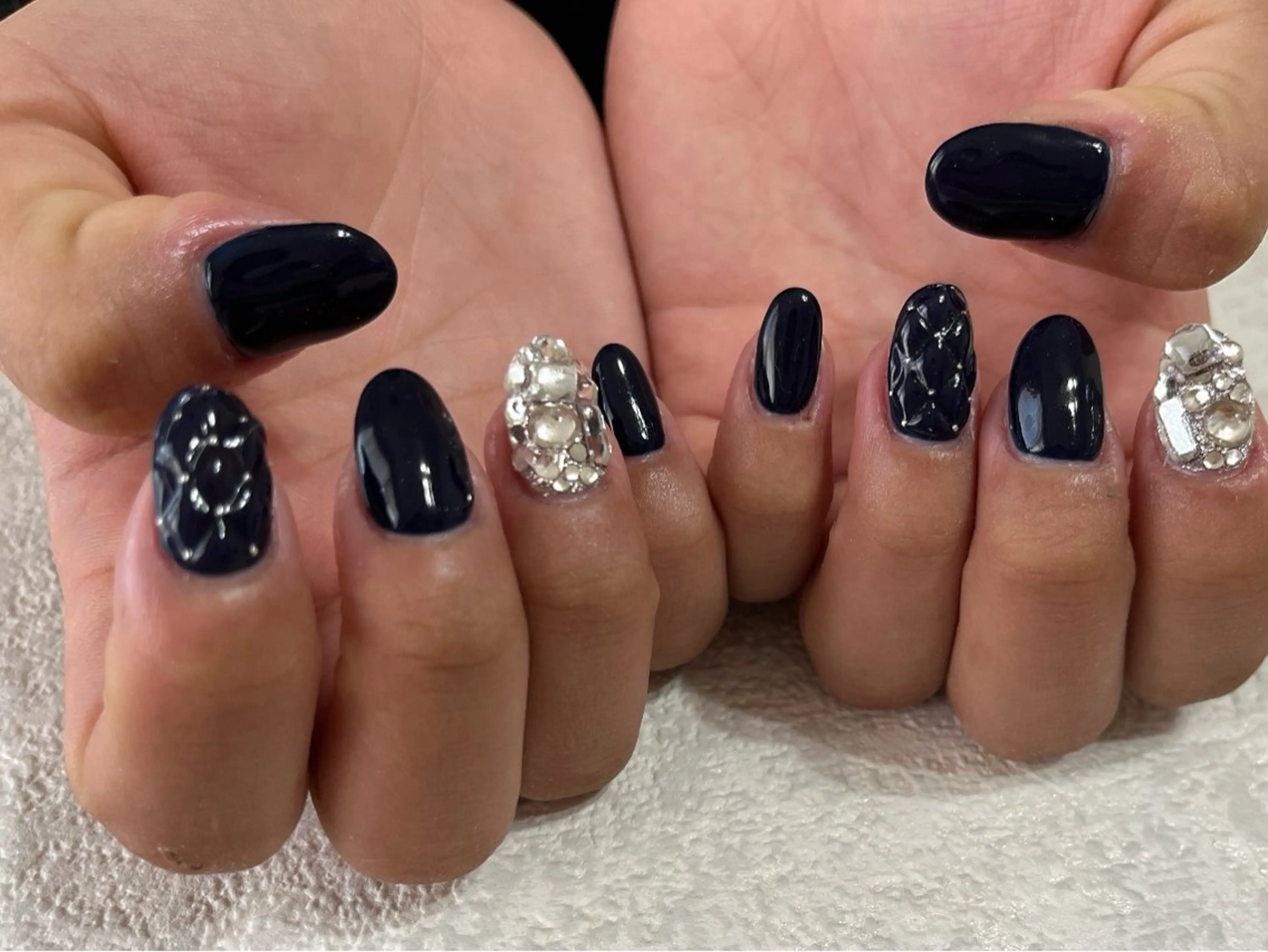 ネイル ジェルネイル 韓国ネイル パラジェル ぷっくりネイル ワンホンネイル kikinail 溝の口のネイルデザイン