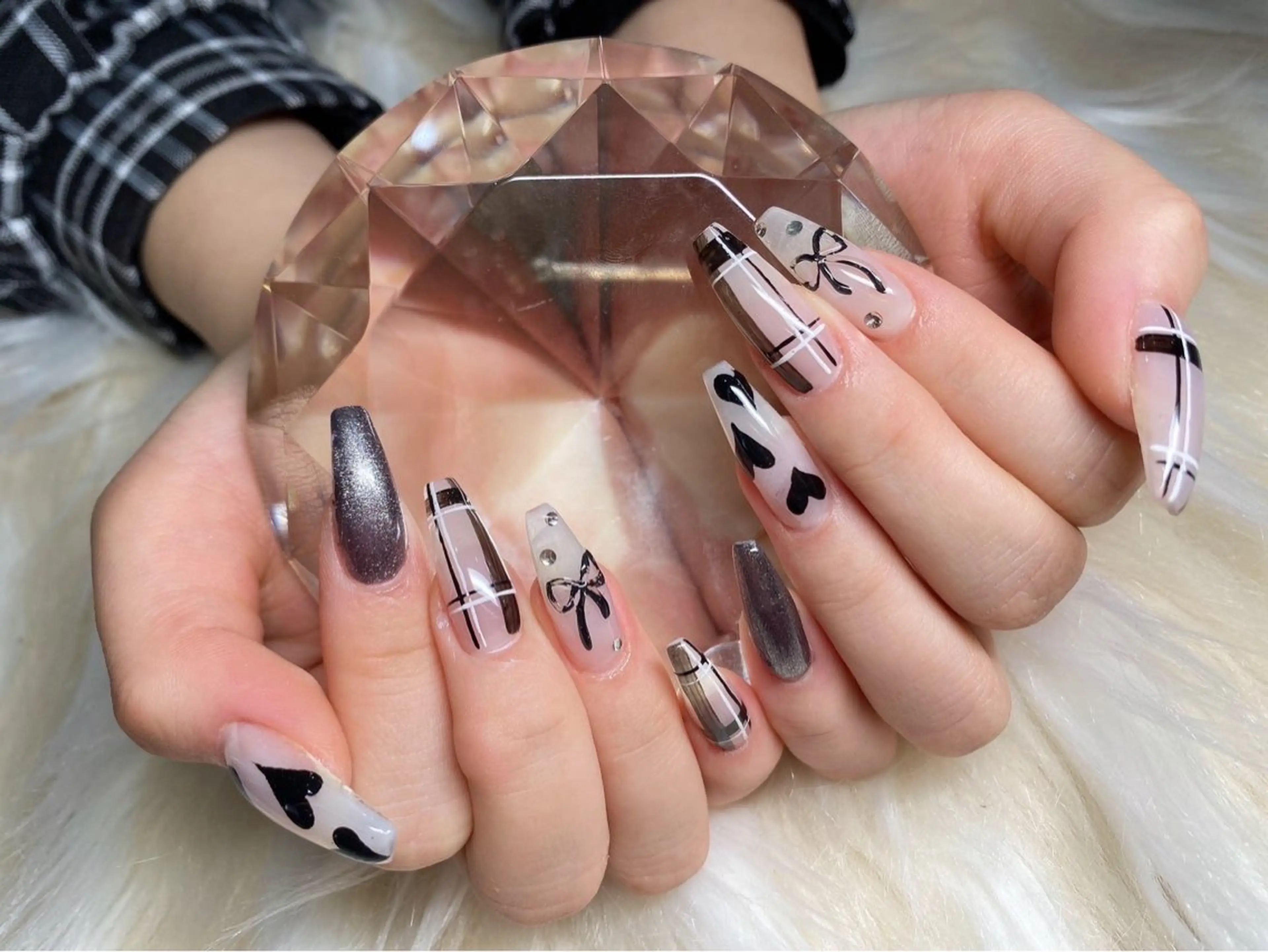 ネイル 長さ出し フレンチネイル ジェルネイル グラデーション ハート ハンドネイル Nail&eye Belire 新宿のネイルデザイン