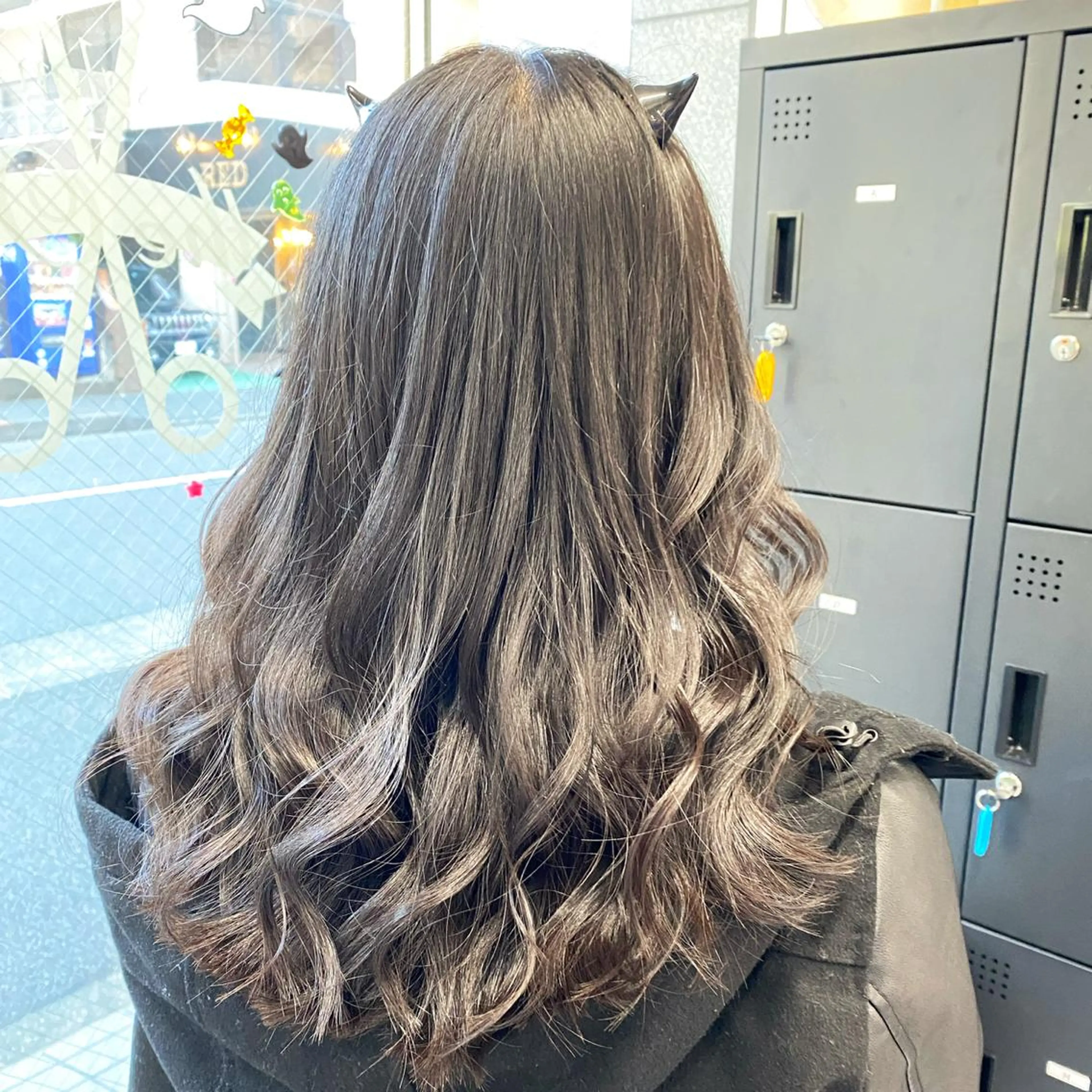 ロング カラー パーマ ヘアアレンジ メンズ キッズ ネイル マツエク・マツパ アイブロウ 似合わせカラー♡髪質 改善🎀サトカ🍒のヘアスタイル
