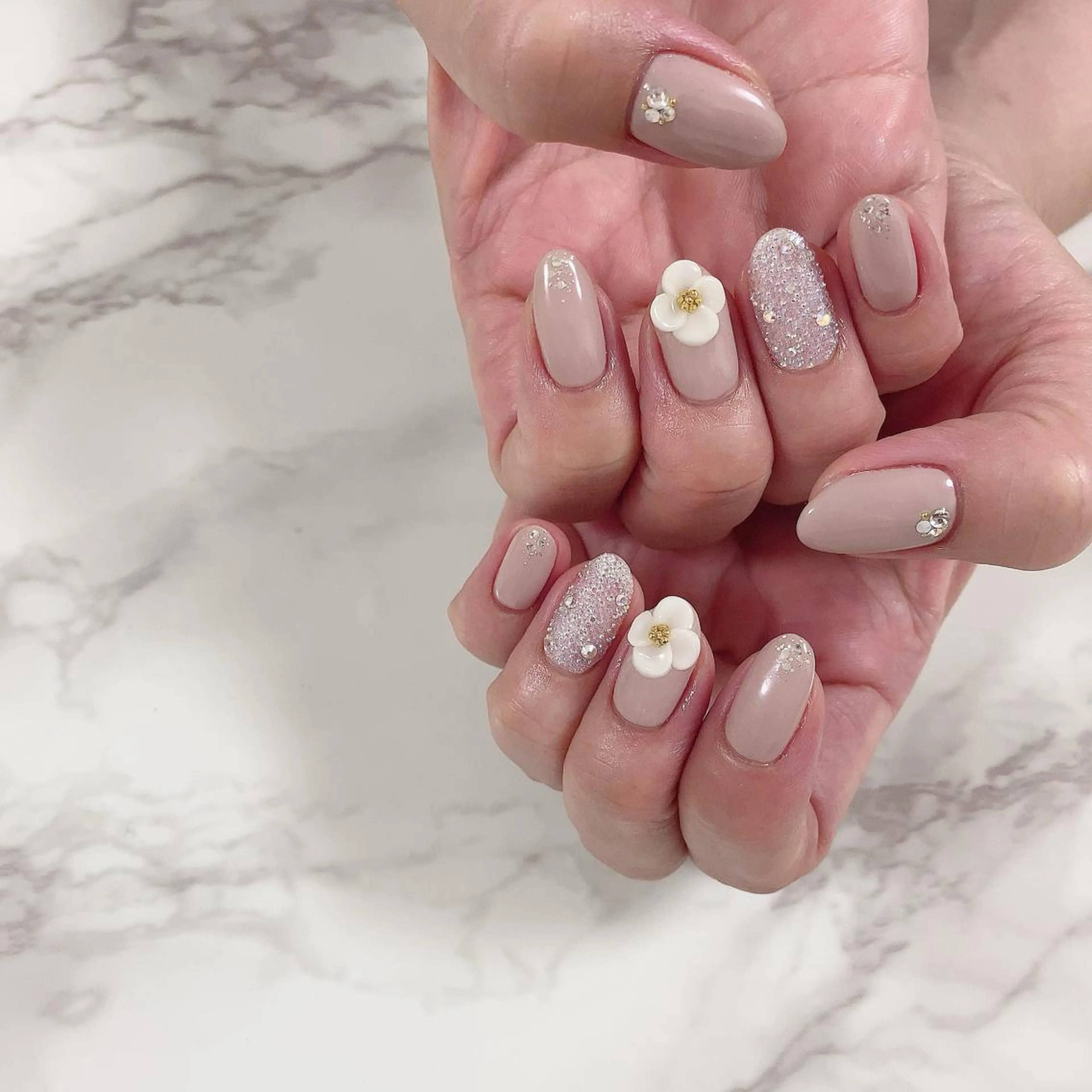 ネイル ハンドネイル SOL NAILのネイルデザイン