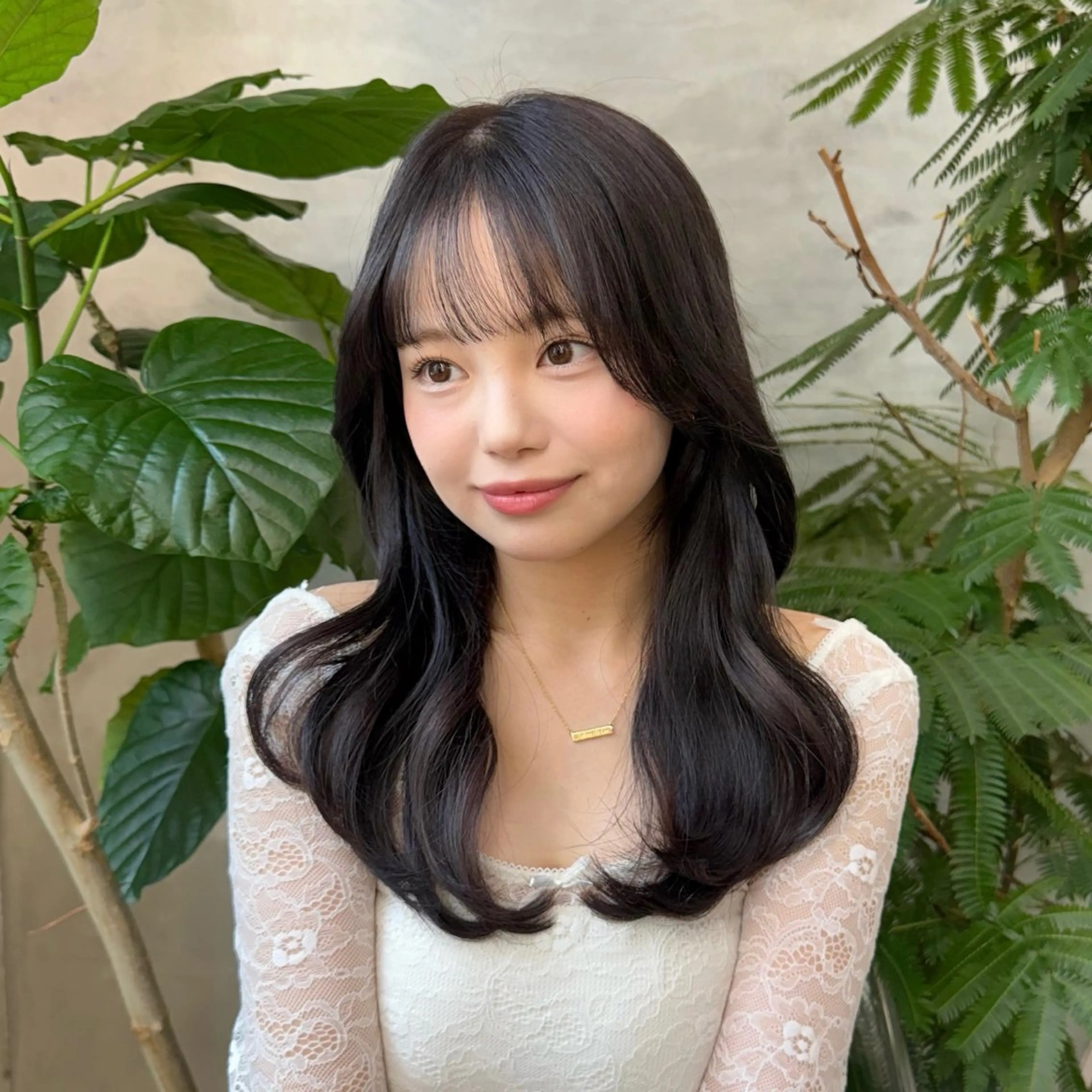 セミロング カット ヘアカラー ELIN hair Nanamiのヘアスタイル