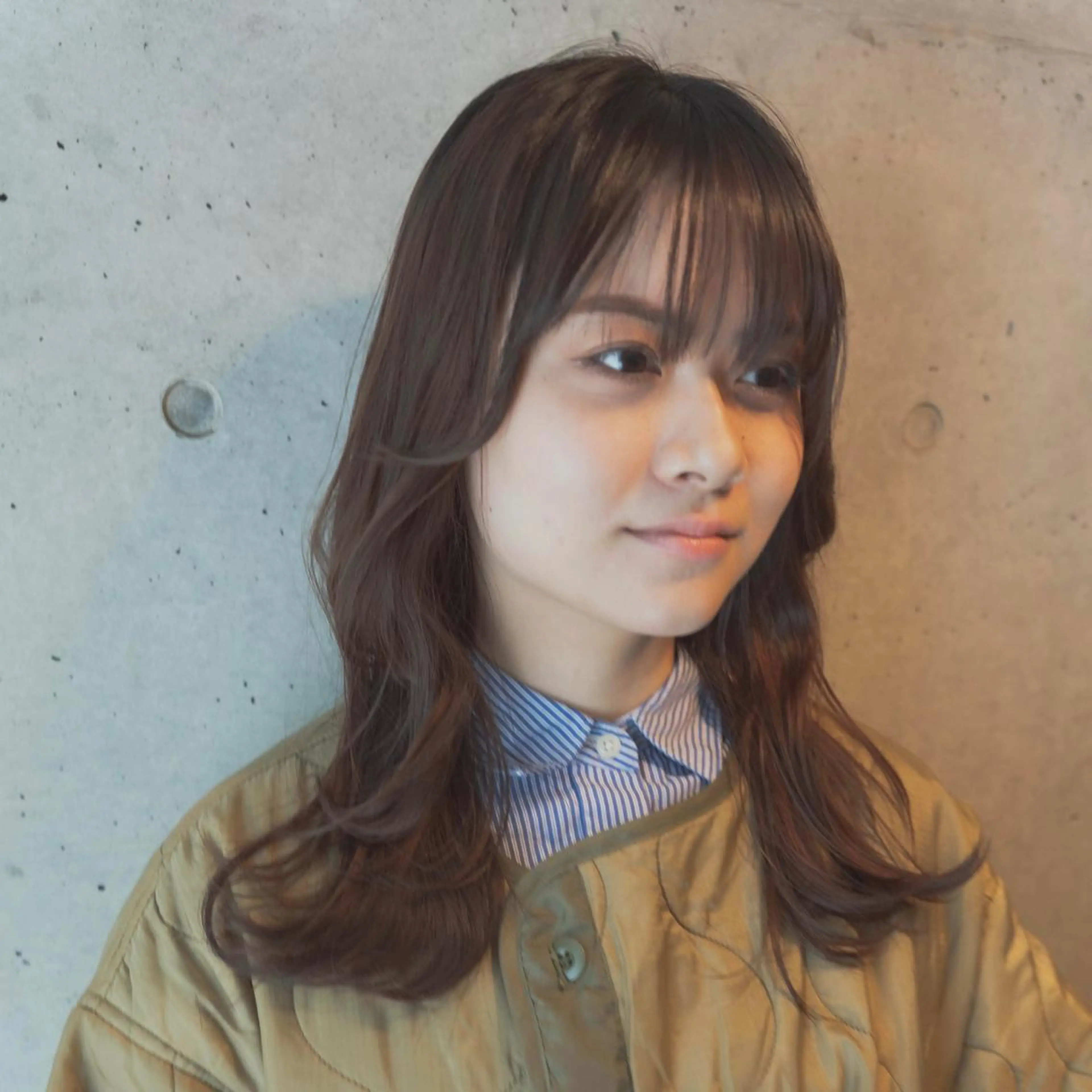 ミディアム くびれヘア タンバルモリパーマ 礒井メンキのヘアスタイル