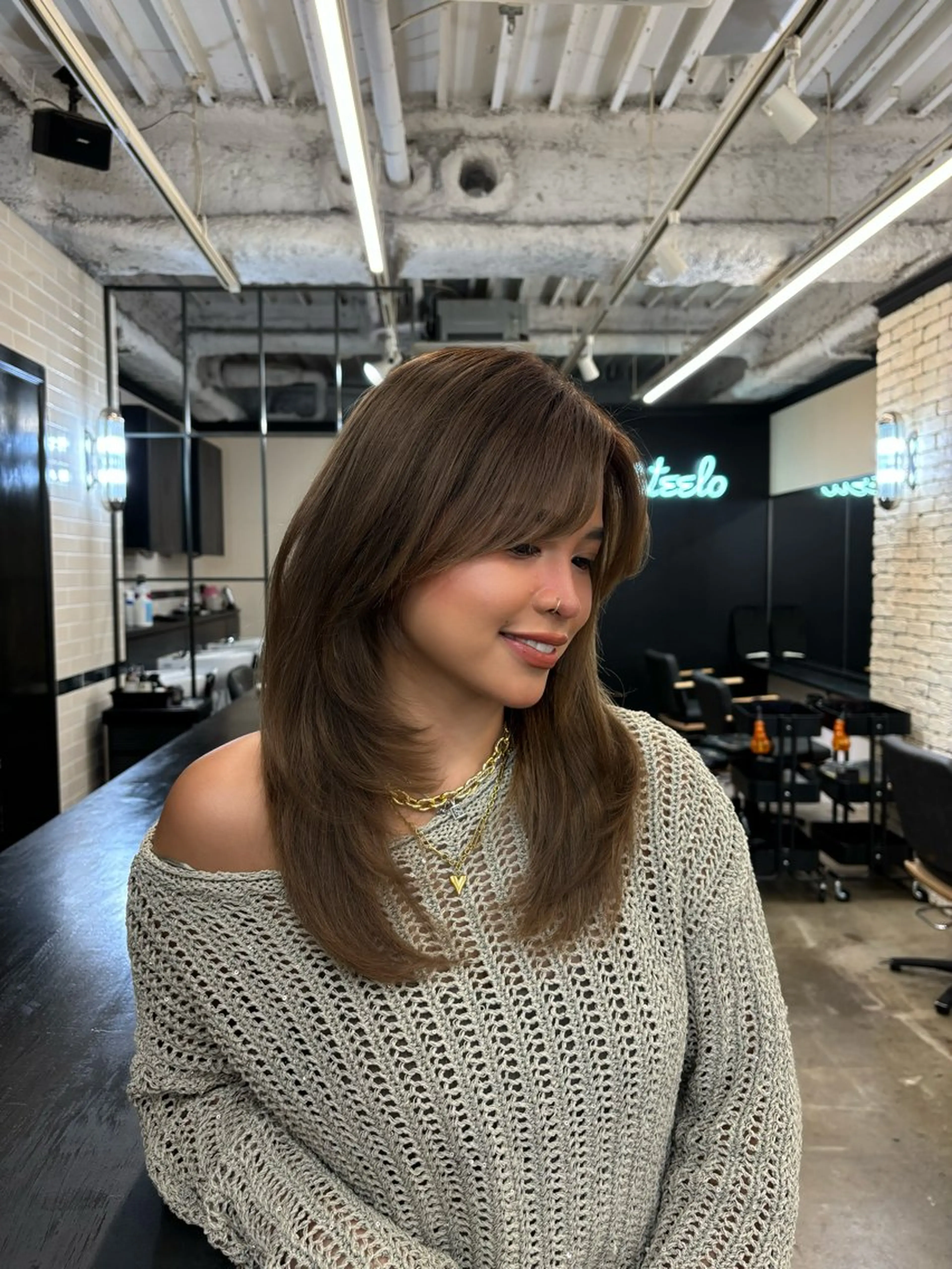 セミロング ヘアカラー トリートメント オリーブベージュ 🫒🩶Rianaのヘアスタイル