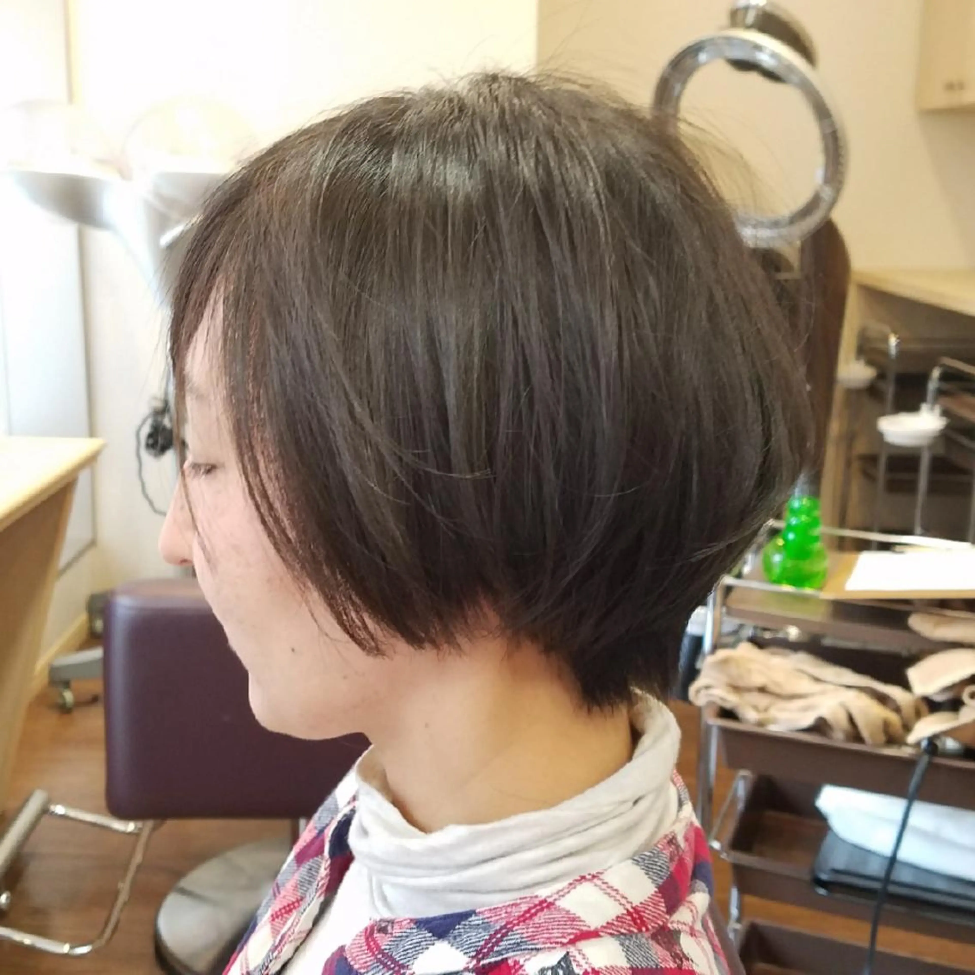 ショート 野口 まおのヘアスタイル