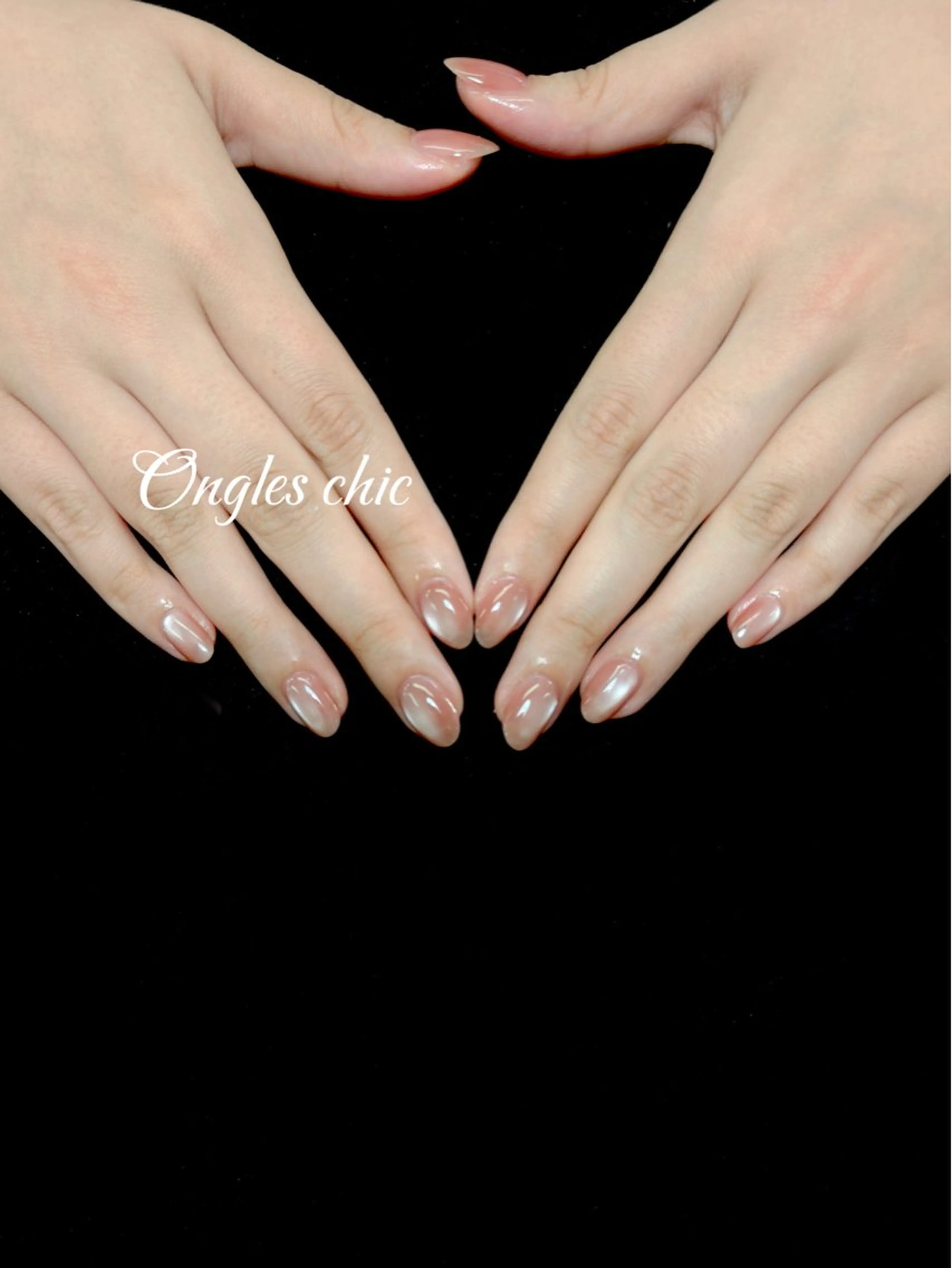 ネイル ハンドネイル ongles chicのネイルデザイン