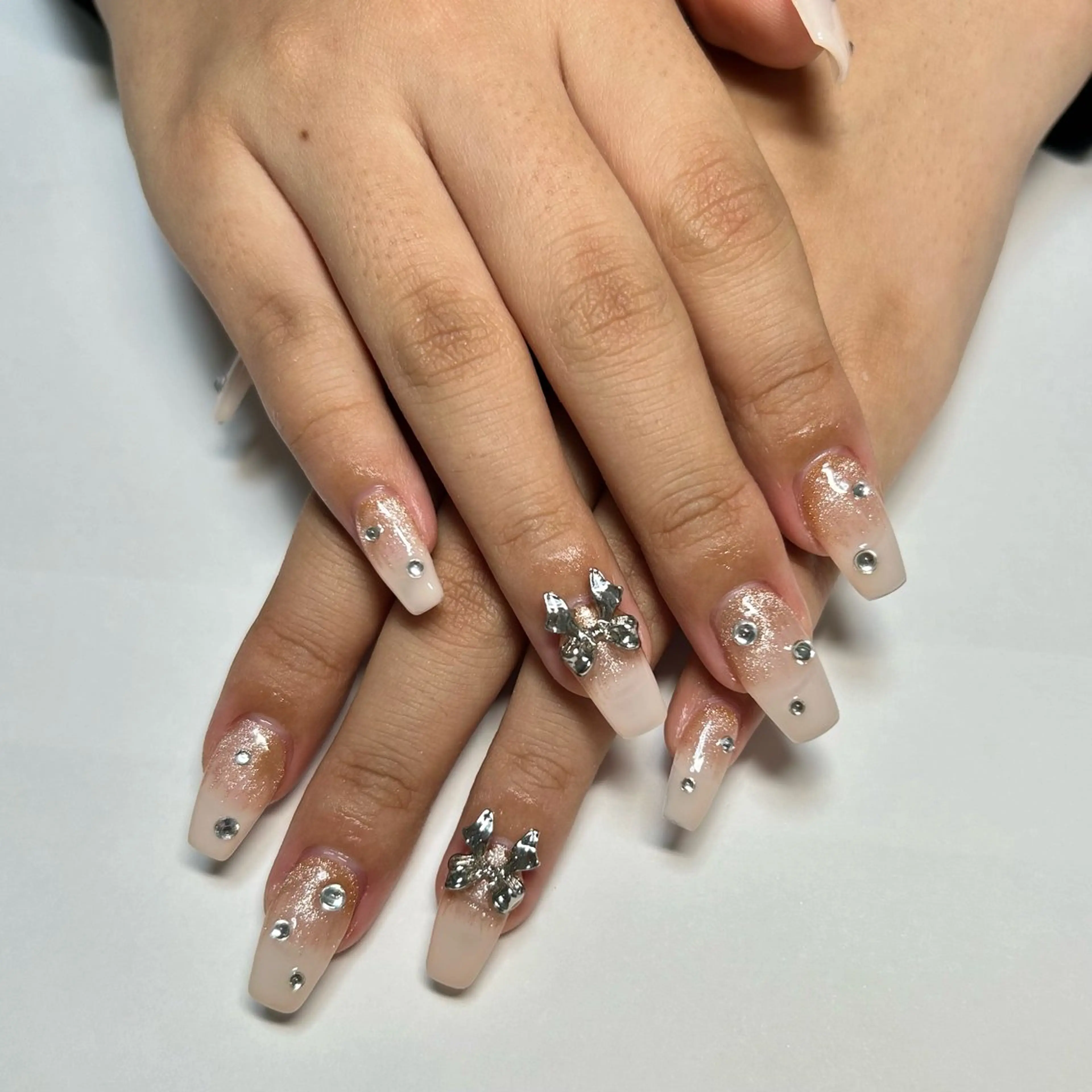 ネイル 持ち込み aliengirl Ayuのネイルデザイン