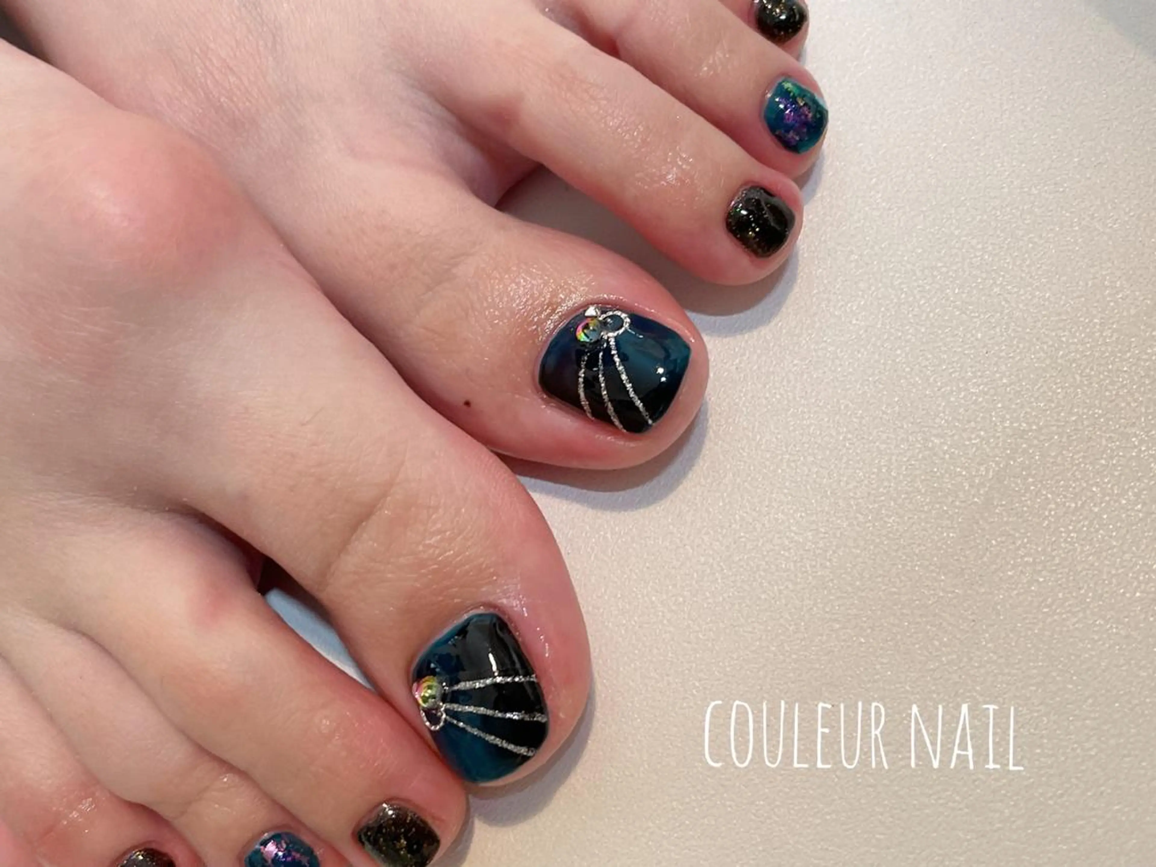 ネイル フットネイル couleur nailのネイルデザイン