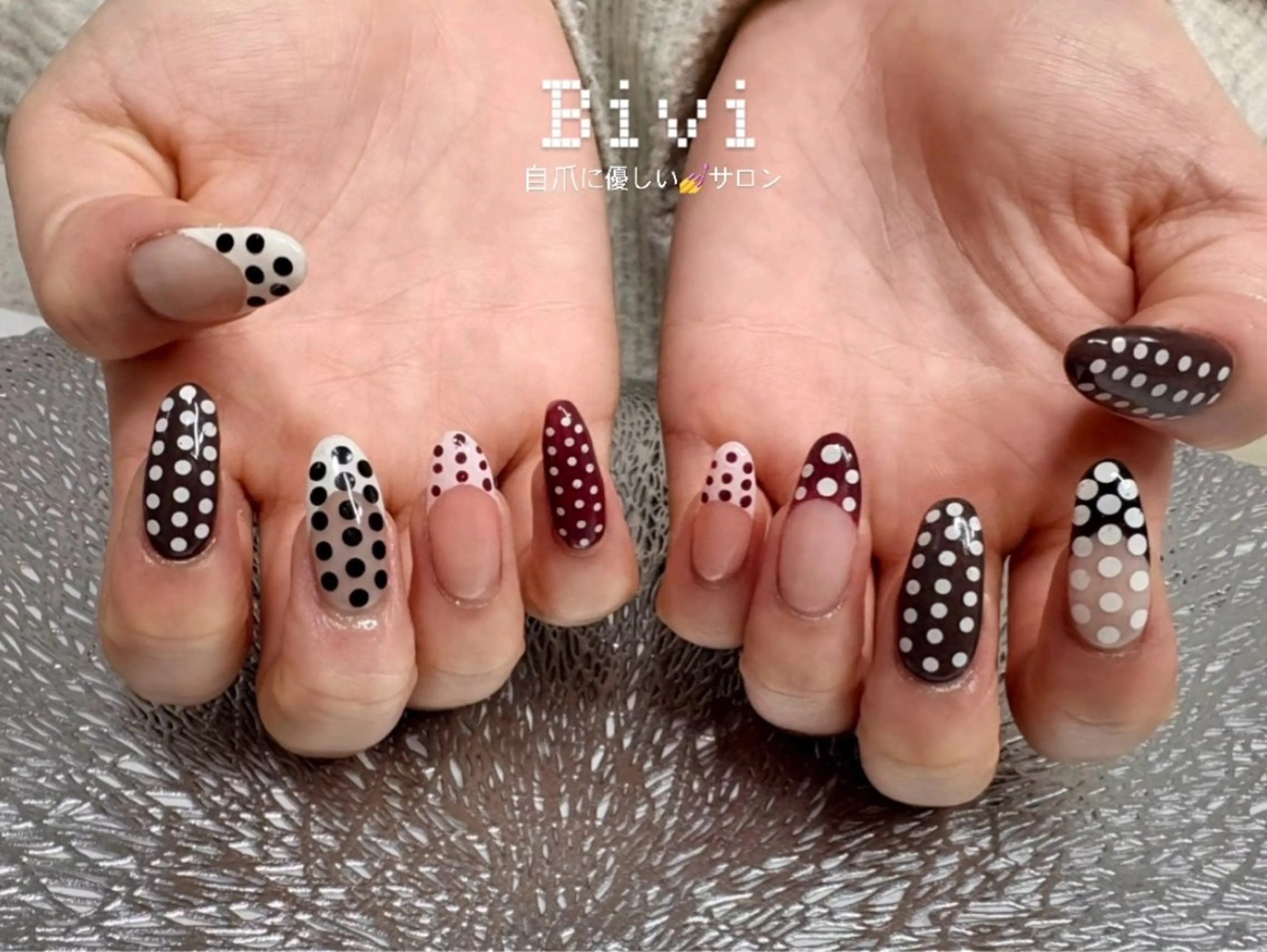 ネイル アートネイル ドット フレンチネイル ラメ(グリッター) 持ち込み ハンドネイル ハンドケア ♡Bivi♡自爪に 優しいネイルサロンのネイルデザイン