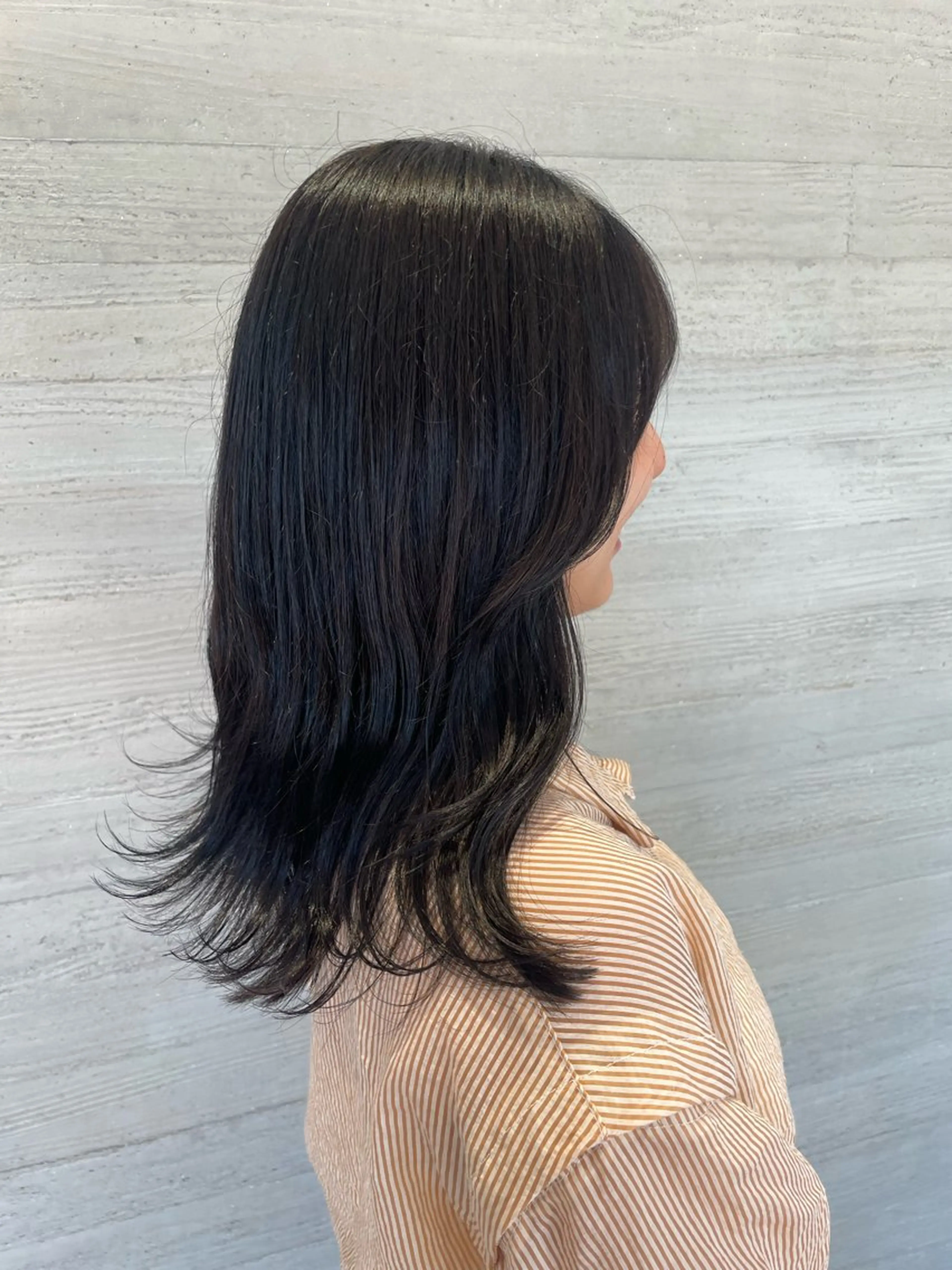 セミロング 🤍tomoka 🤍のヘアスタイル