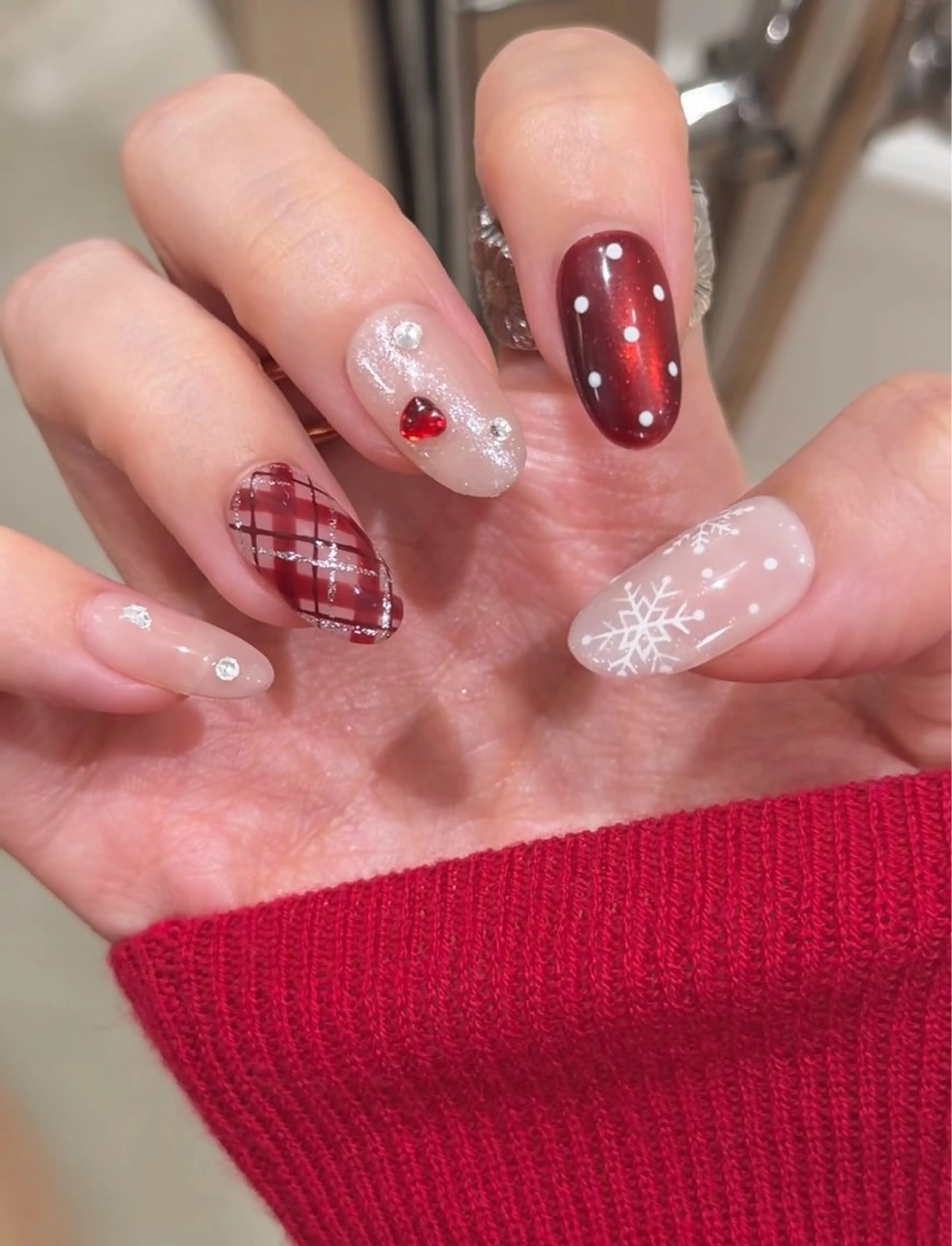 ネイル 冬ネイル ハンドネイル Maylie Nail所属・キイ サロンのネイルデザイン