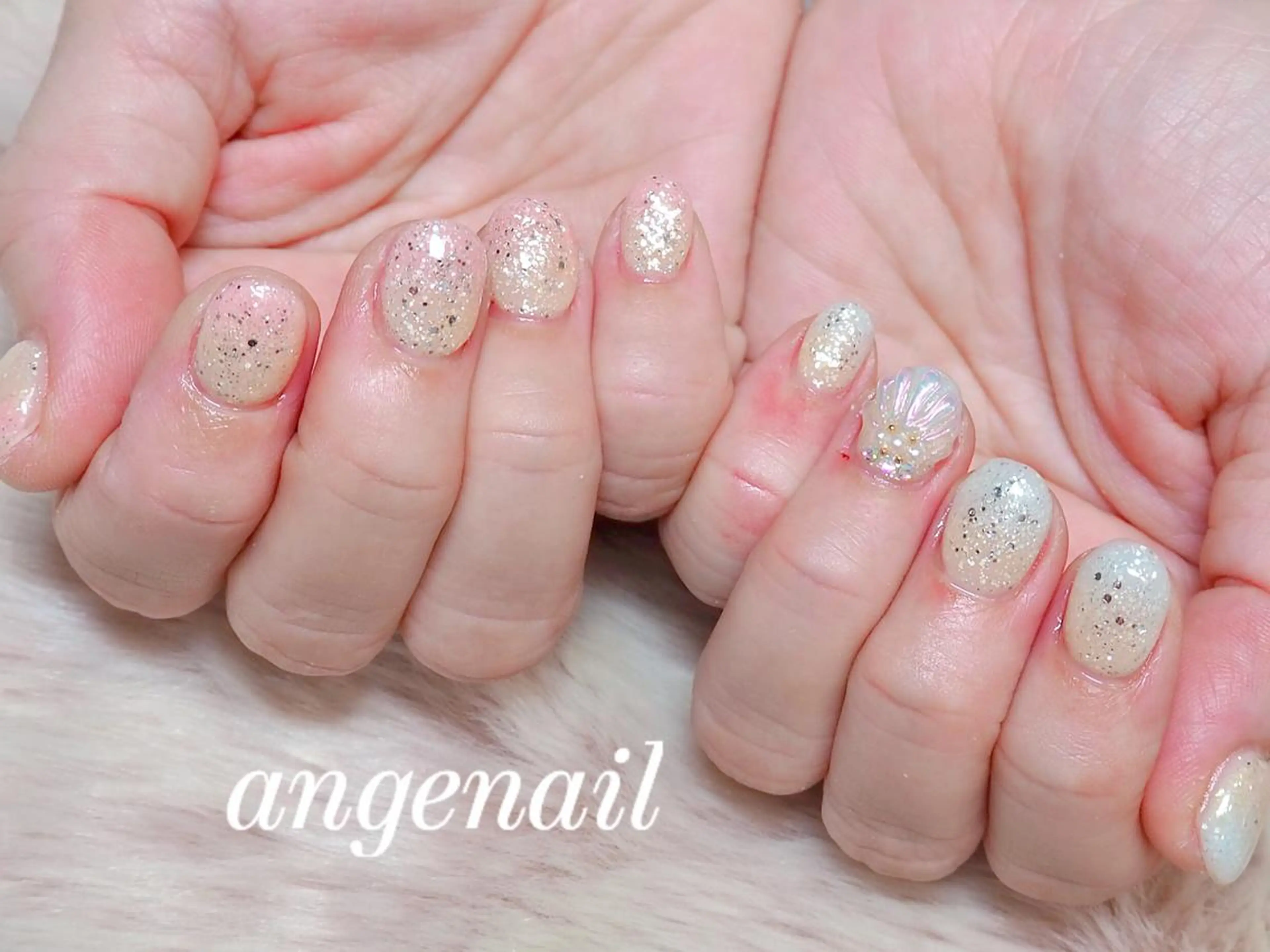 ネイル ハンドネイル オーナーネイリスト MAKIのネイルデザイン