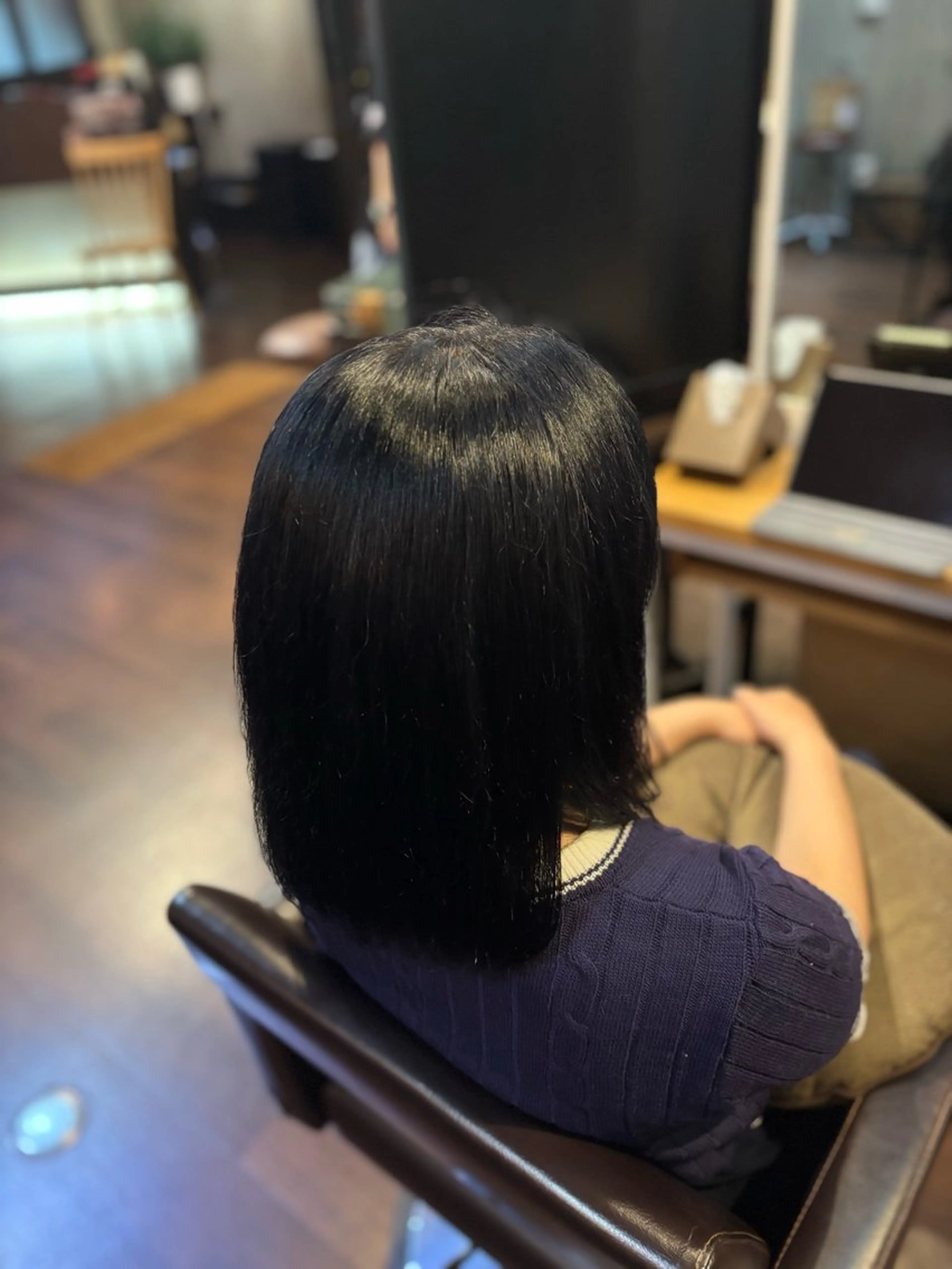 セミロング カラー ブルーカラー ネイビーカラー natsumi 🌷のヘアスタイル